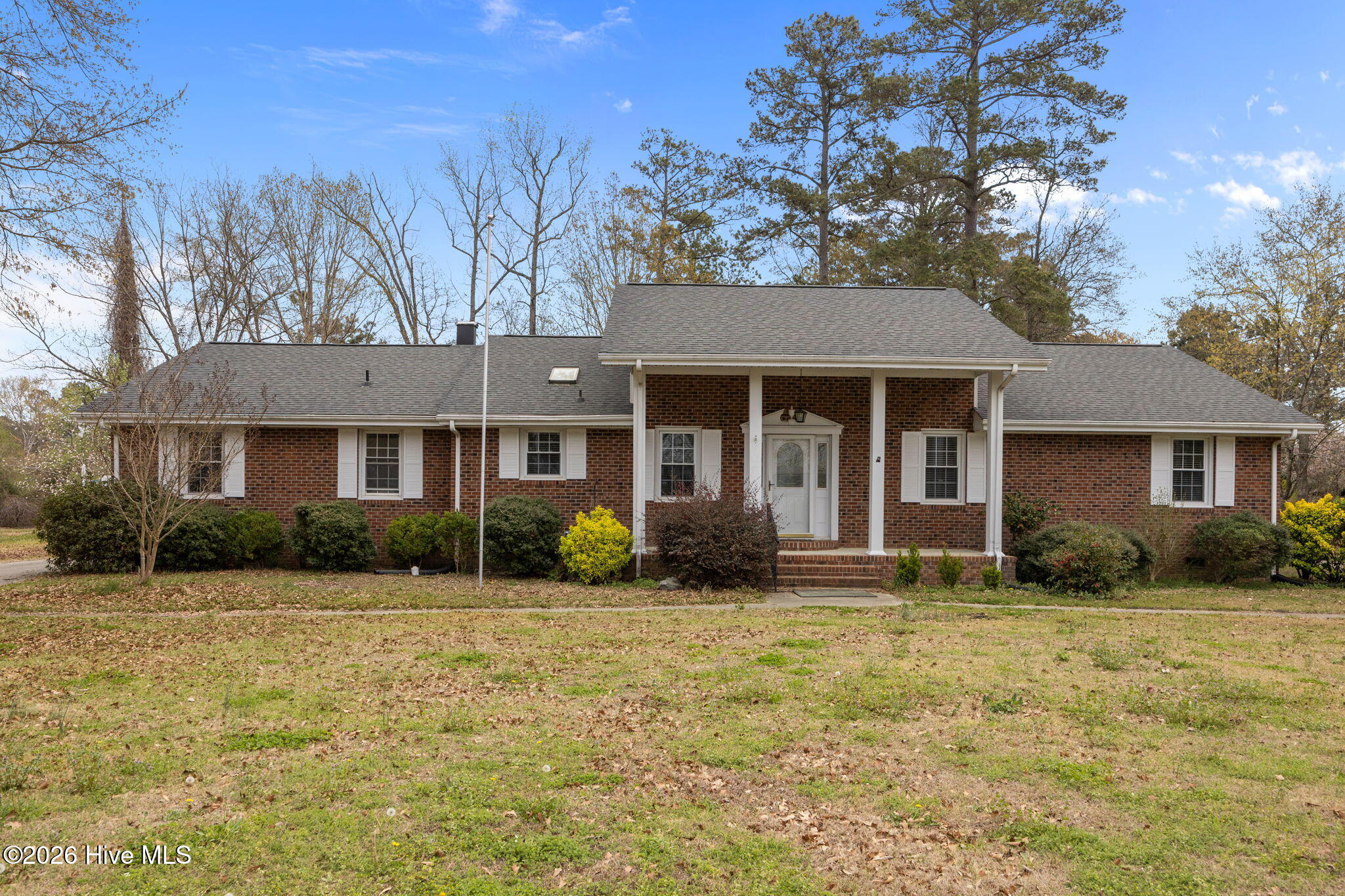 2882 Ivy Road, Greenville, NC, 27858