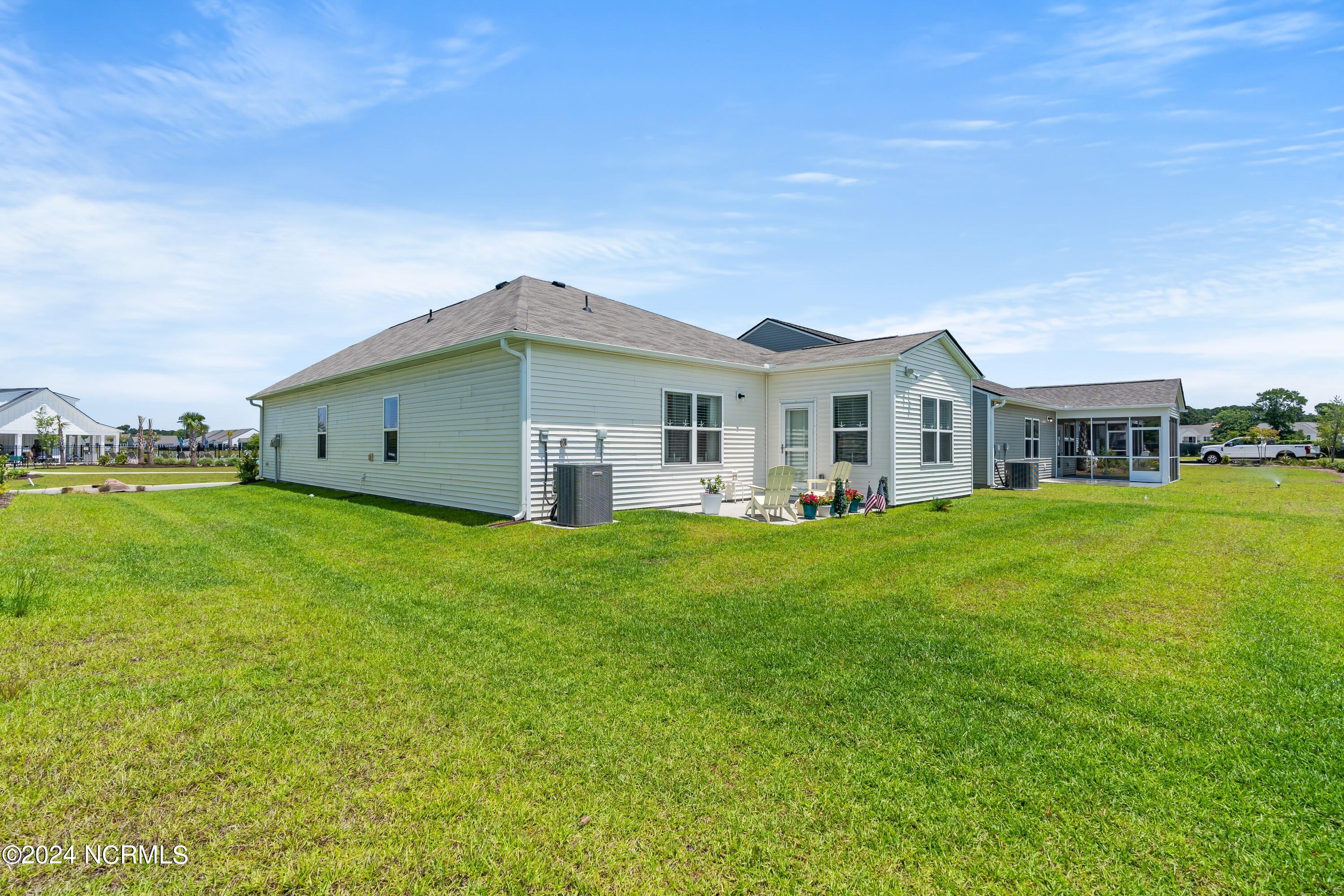 100536699 | Photo 22