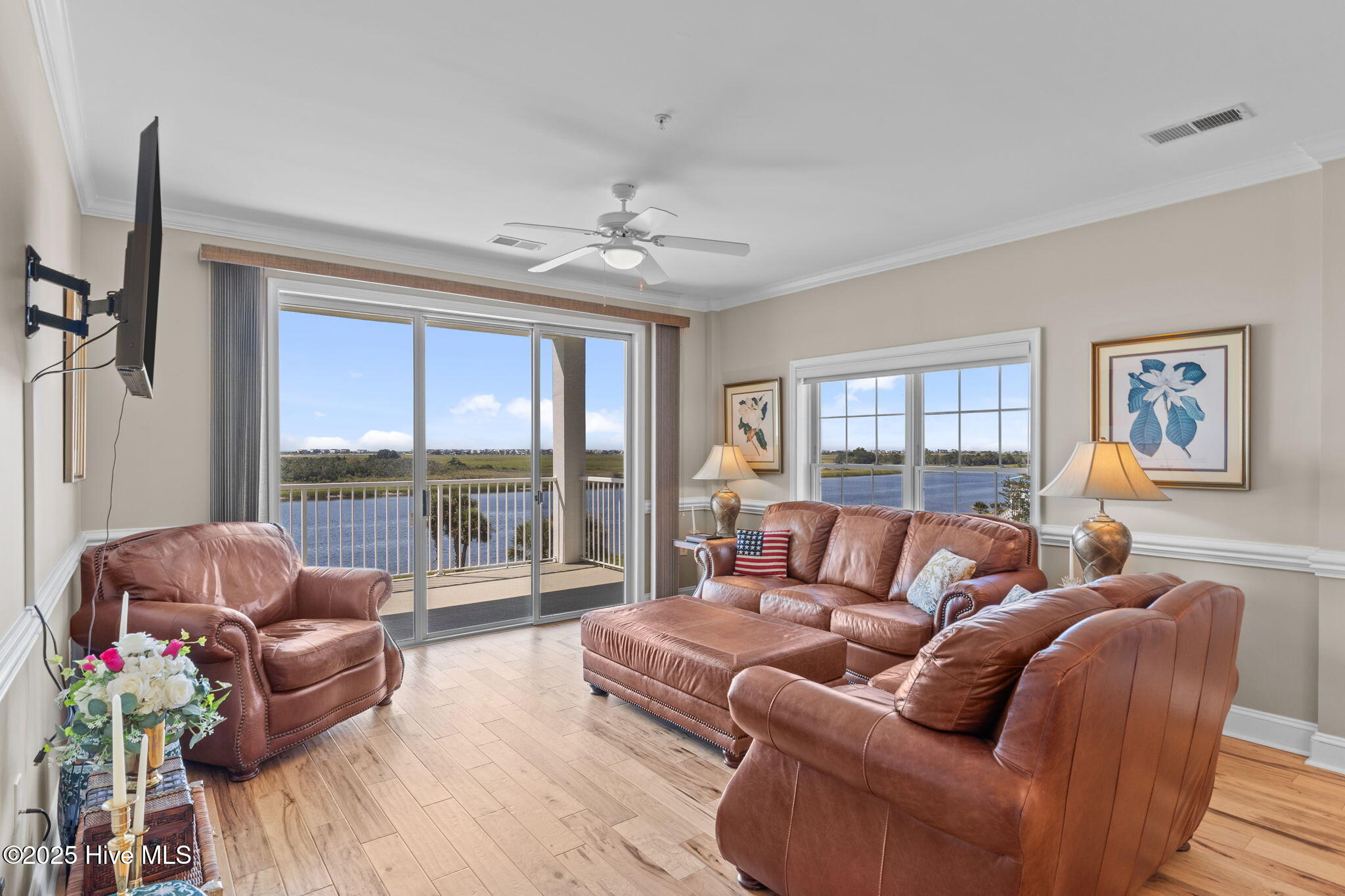 100528536 | Photo 29