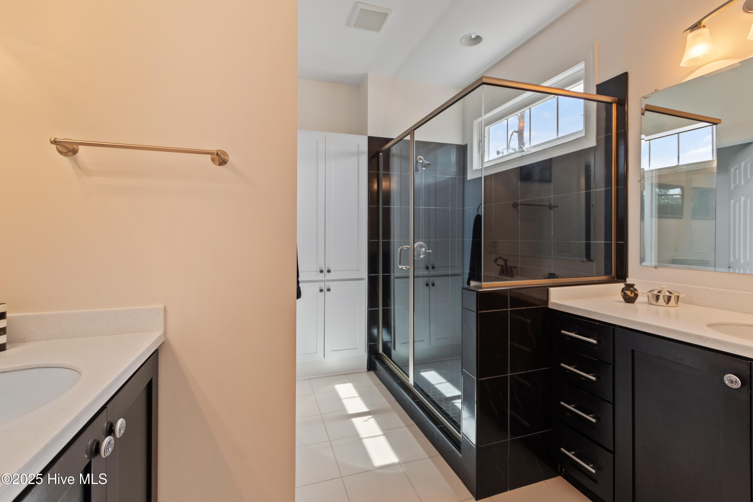 100552930 | Photo 33