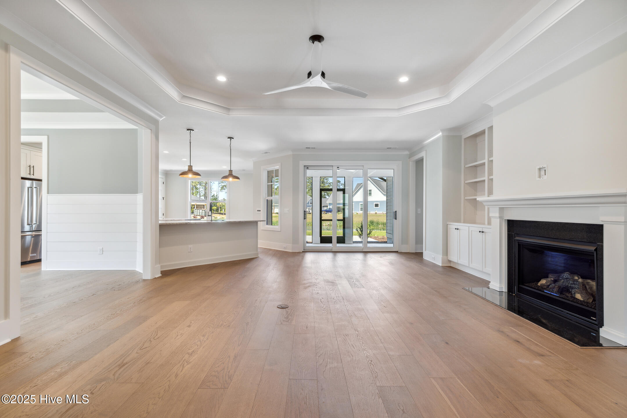 100461244 | Photo 14