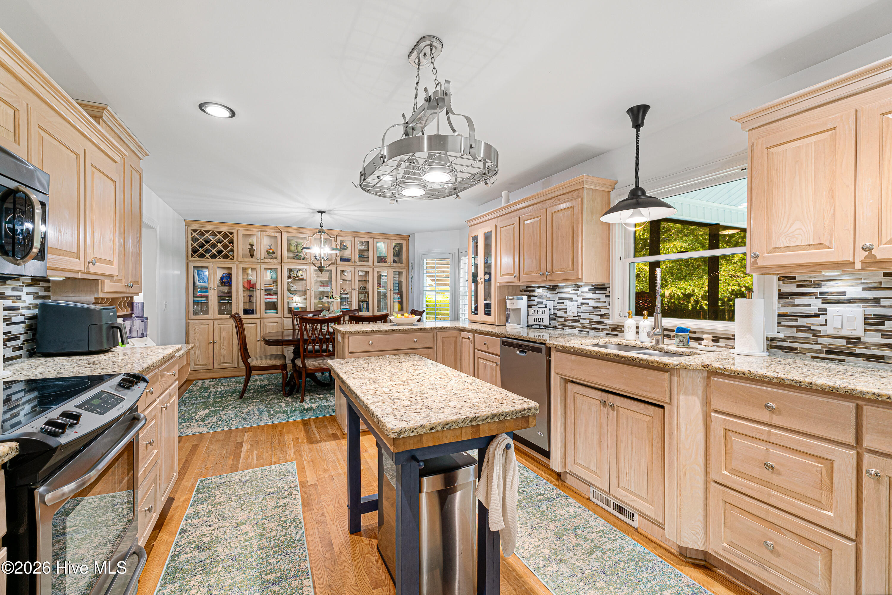 415 Hillcrest Drive,Morehead City