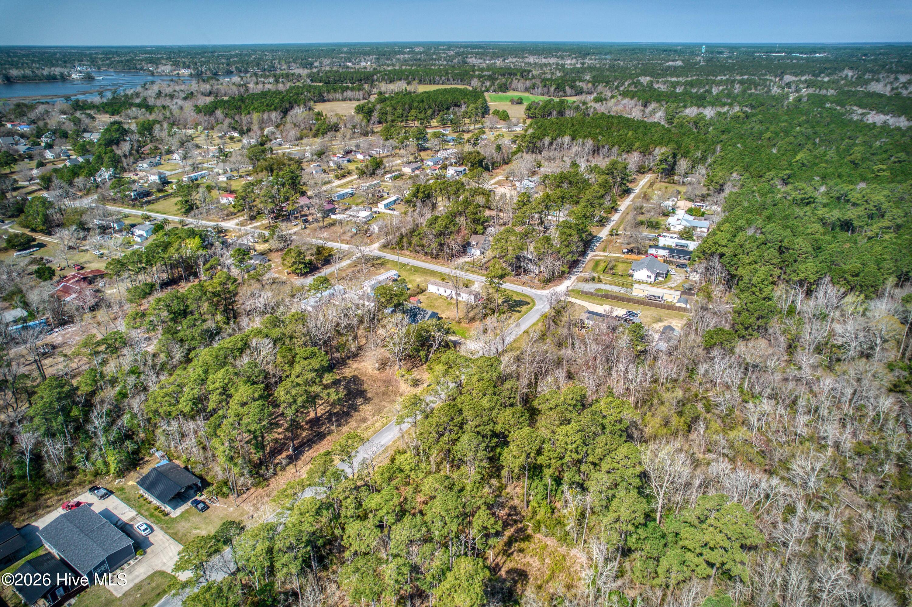 100560759 | Photo 11