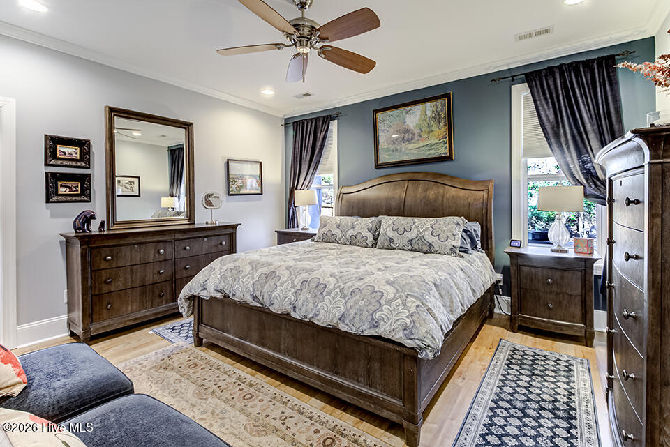 100553101 | Photo 13