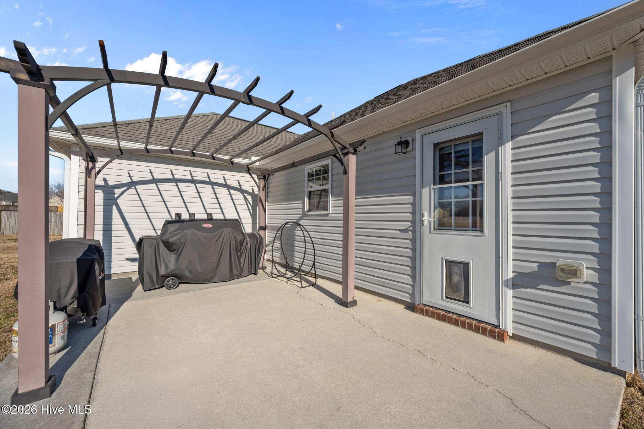 100554130 | Photo 37