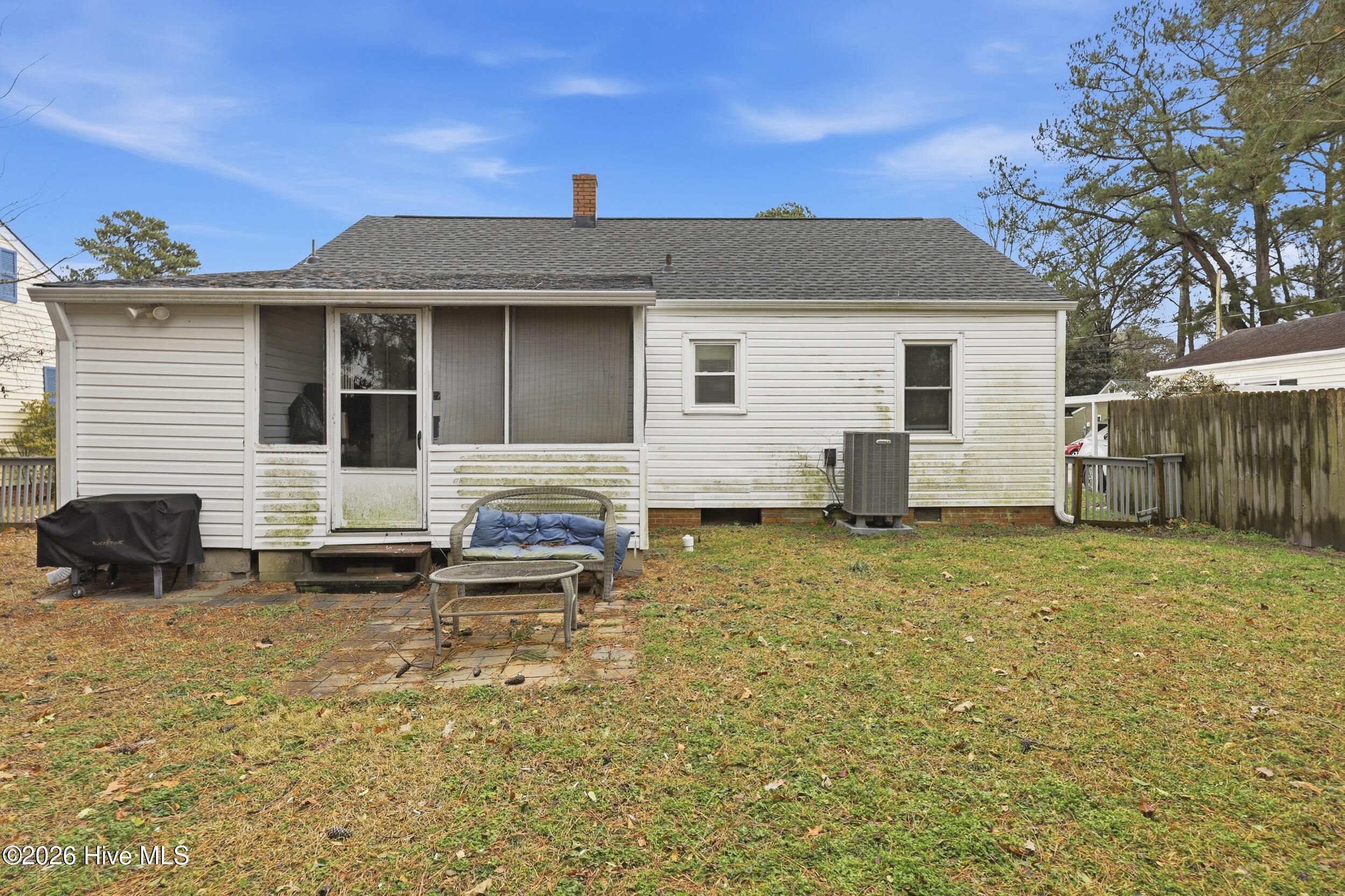 1205 Raleigh Street, Elizabeth City, NC, 27909