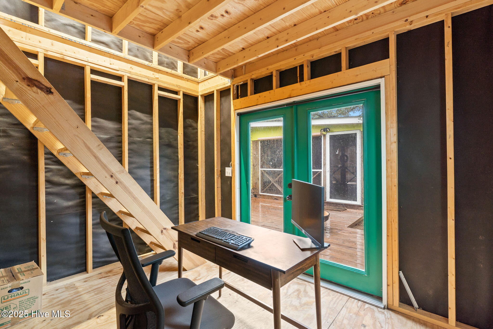 100544596 | Photo 28