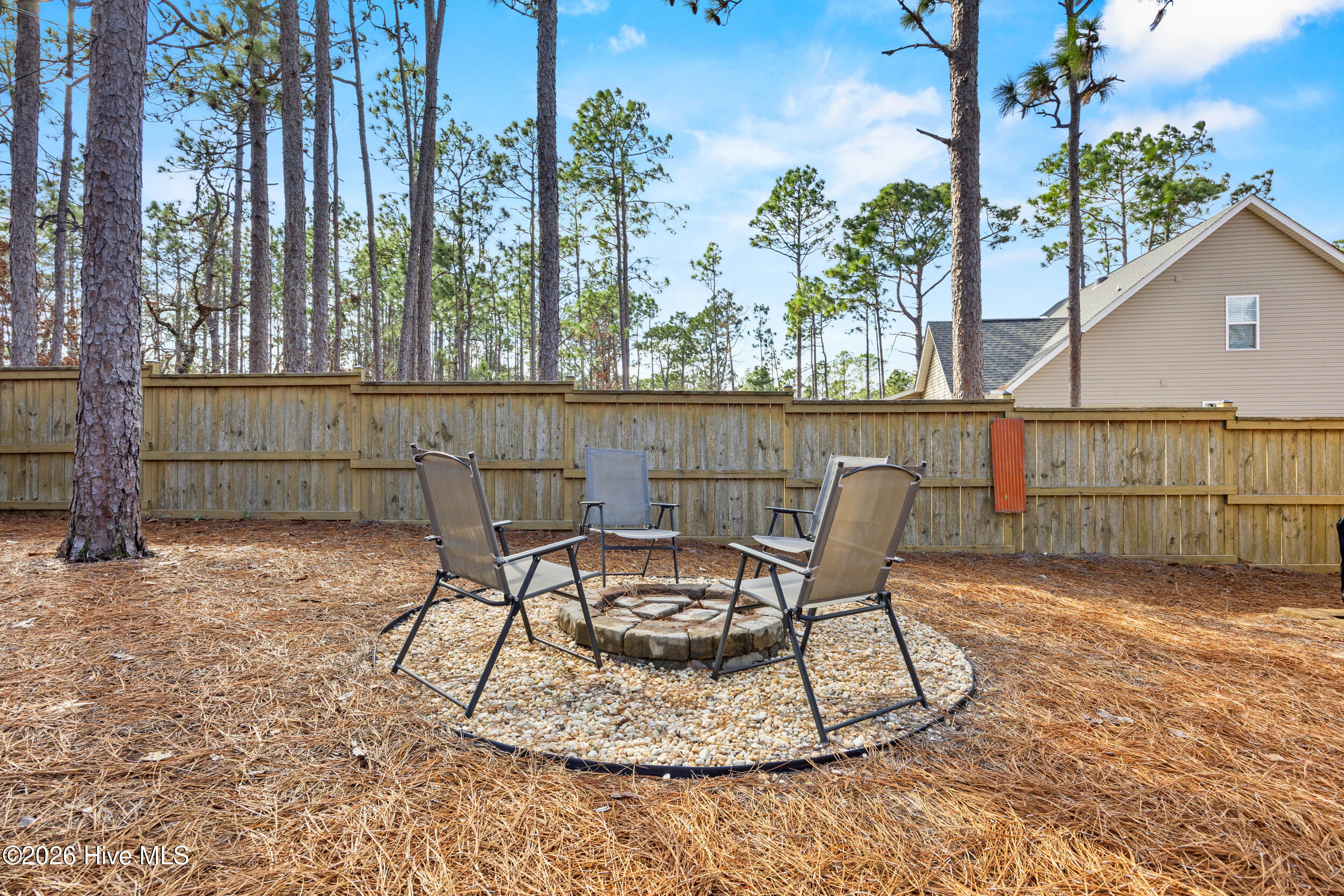 100553911 | Photo 39