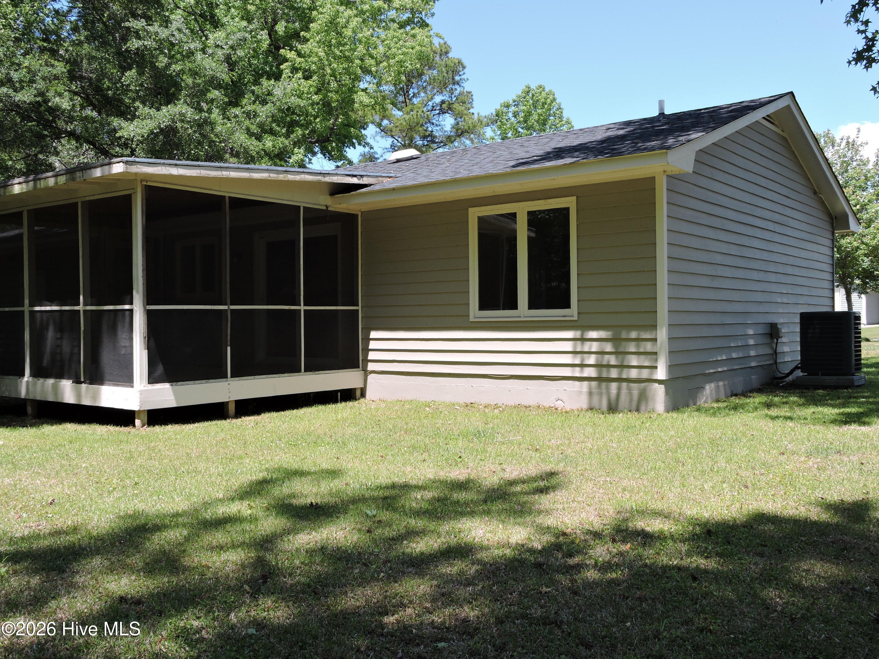 3211 Old Gate Road,Morehead City