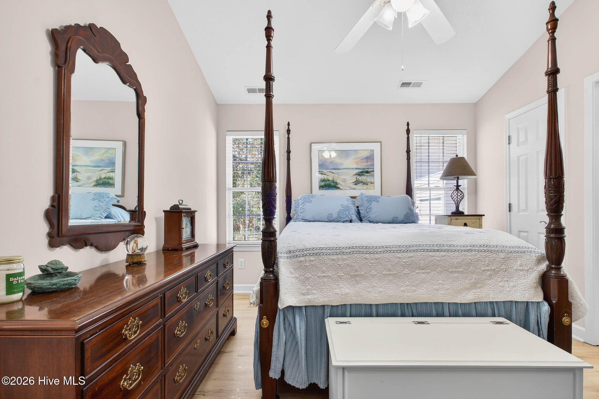 100543046 | Photo 18