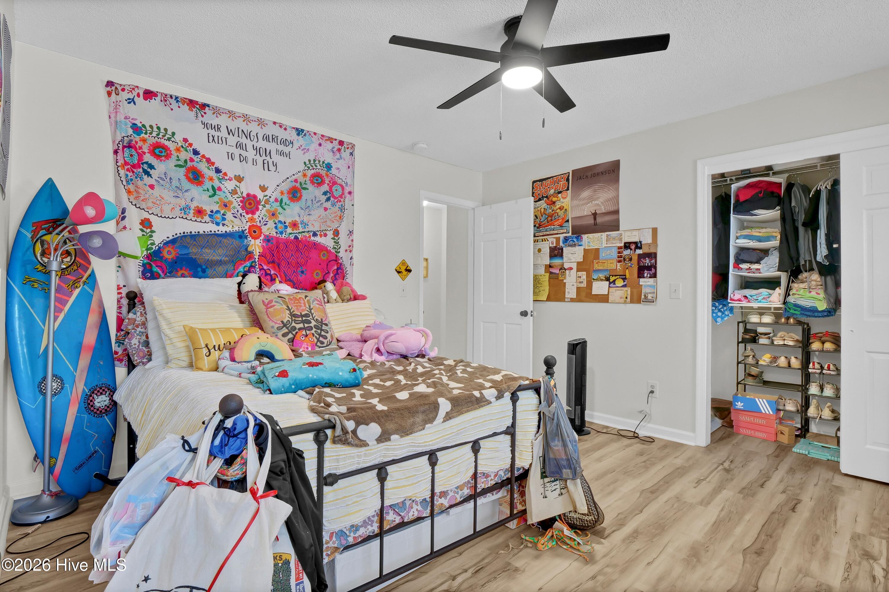 100559054 | Photo 24