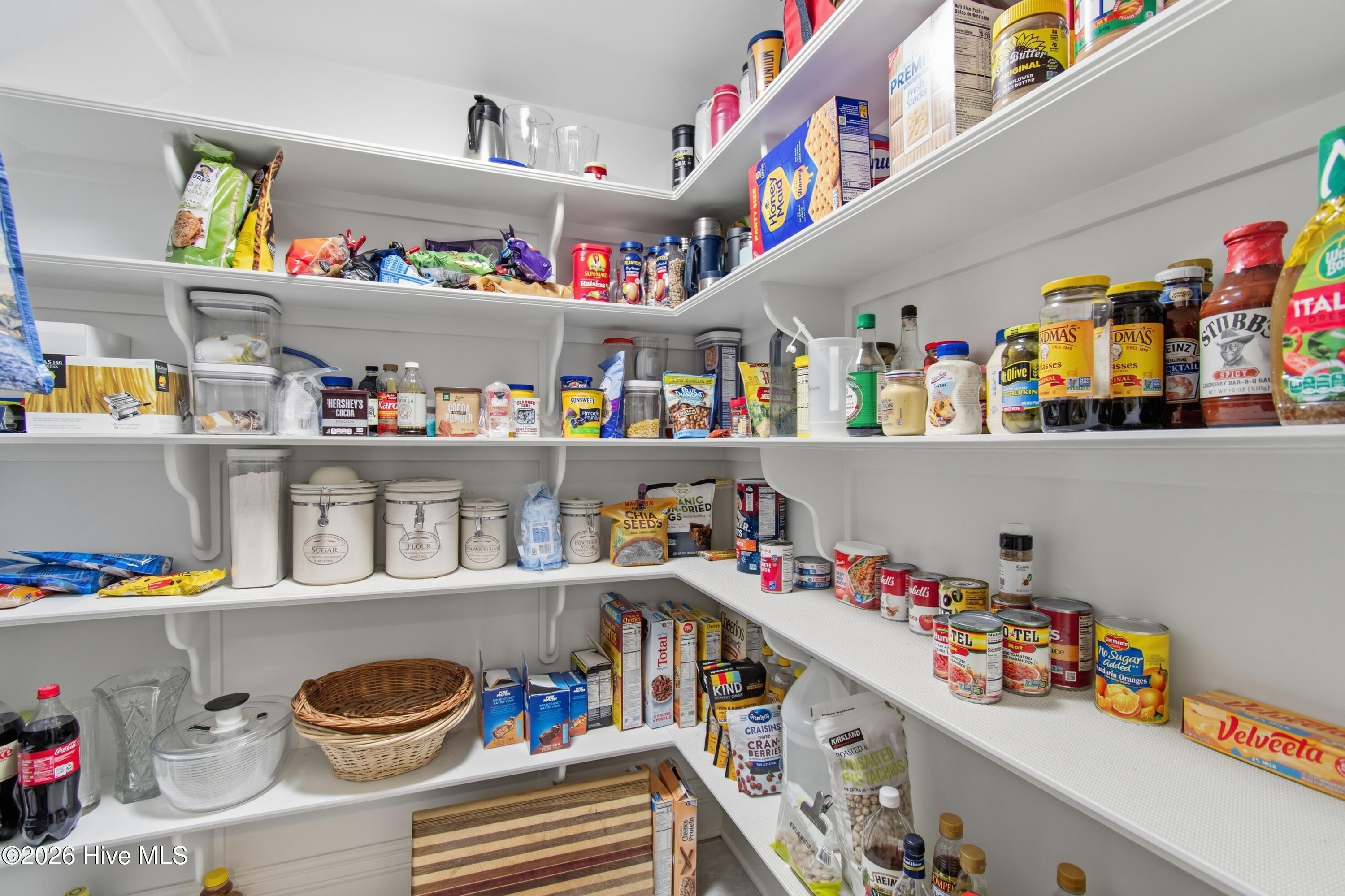 100555606 | Photo 28