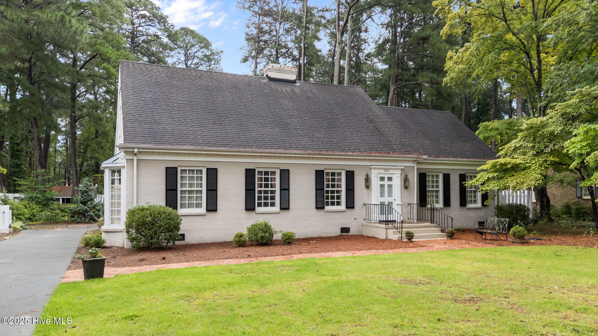 Homes for sale in Wilson, NC | 206 Brentwood Dr N, Wilson, NC 27893 | MLS# 100526950