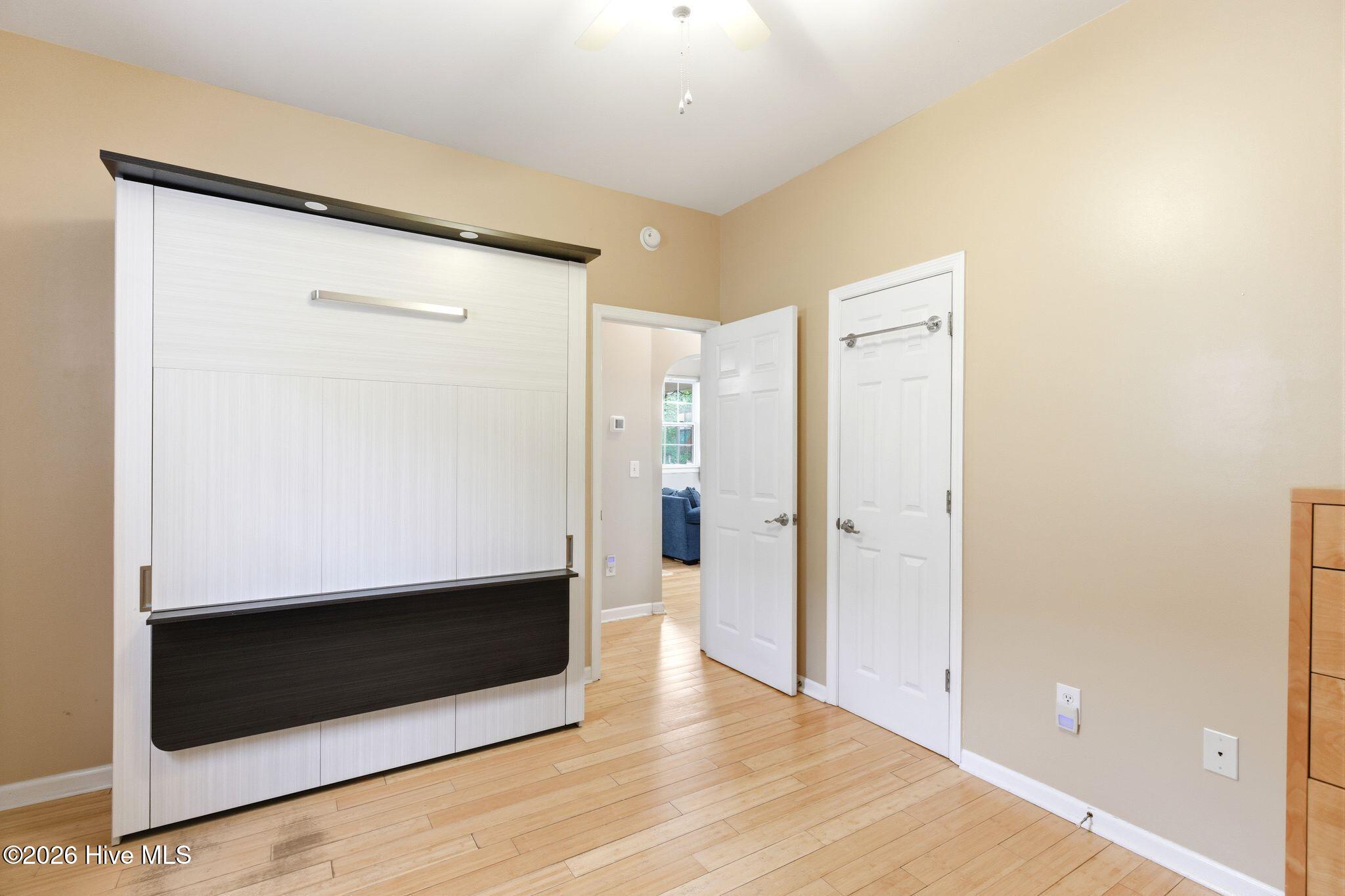 100564612 | Photo 26