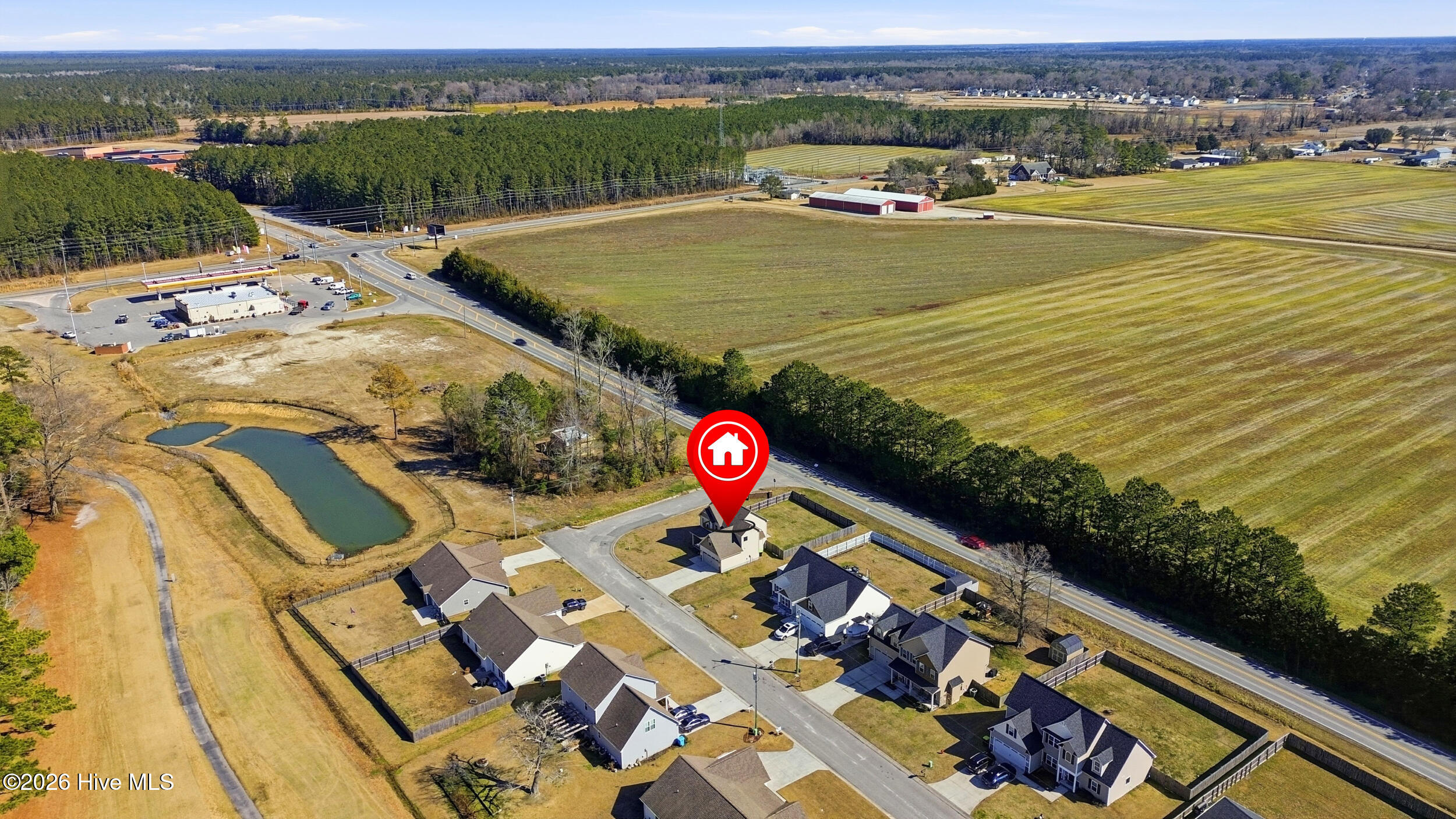 100555090 | Photo 35