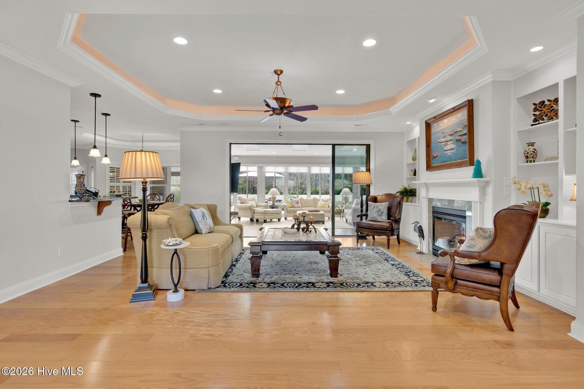 100559631 | Photo 10