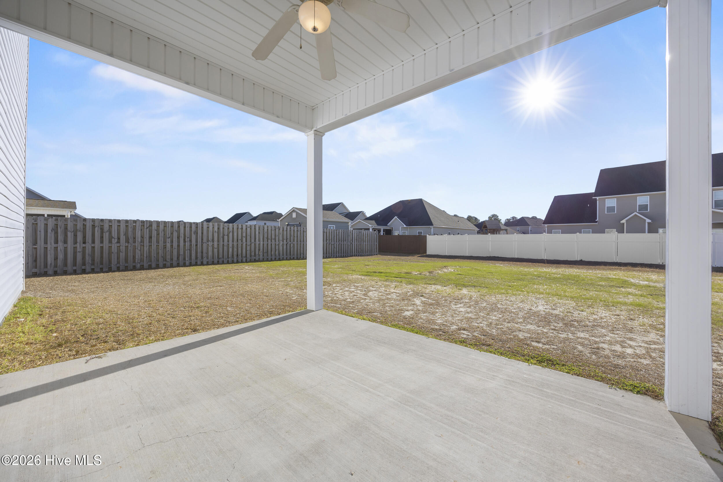 100550034 | Photo 44