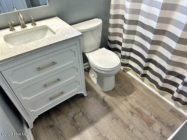 100547612 | Photo 23