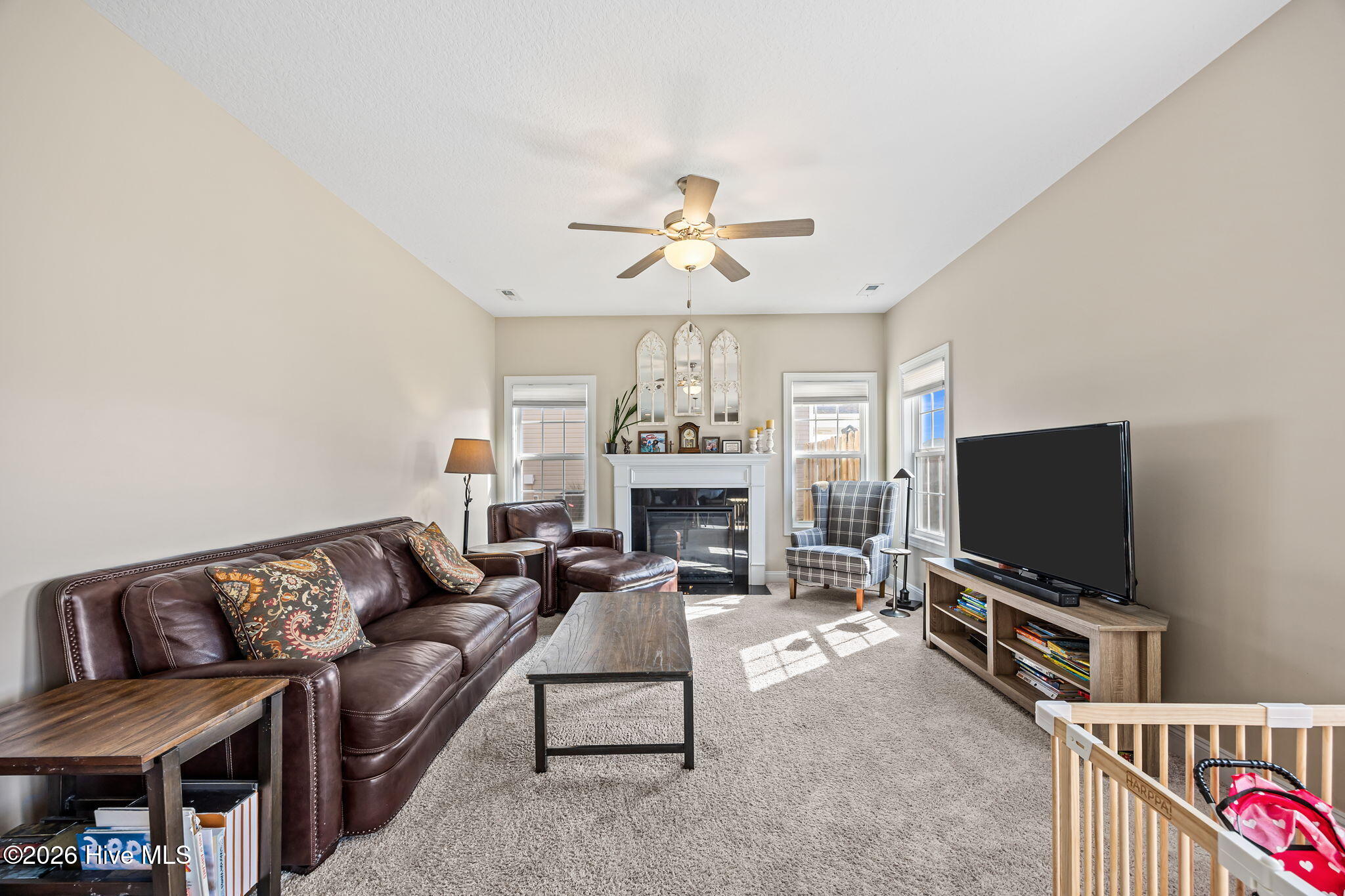 100566991 | Photo 22