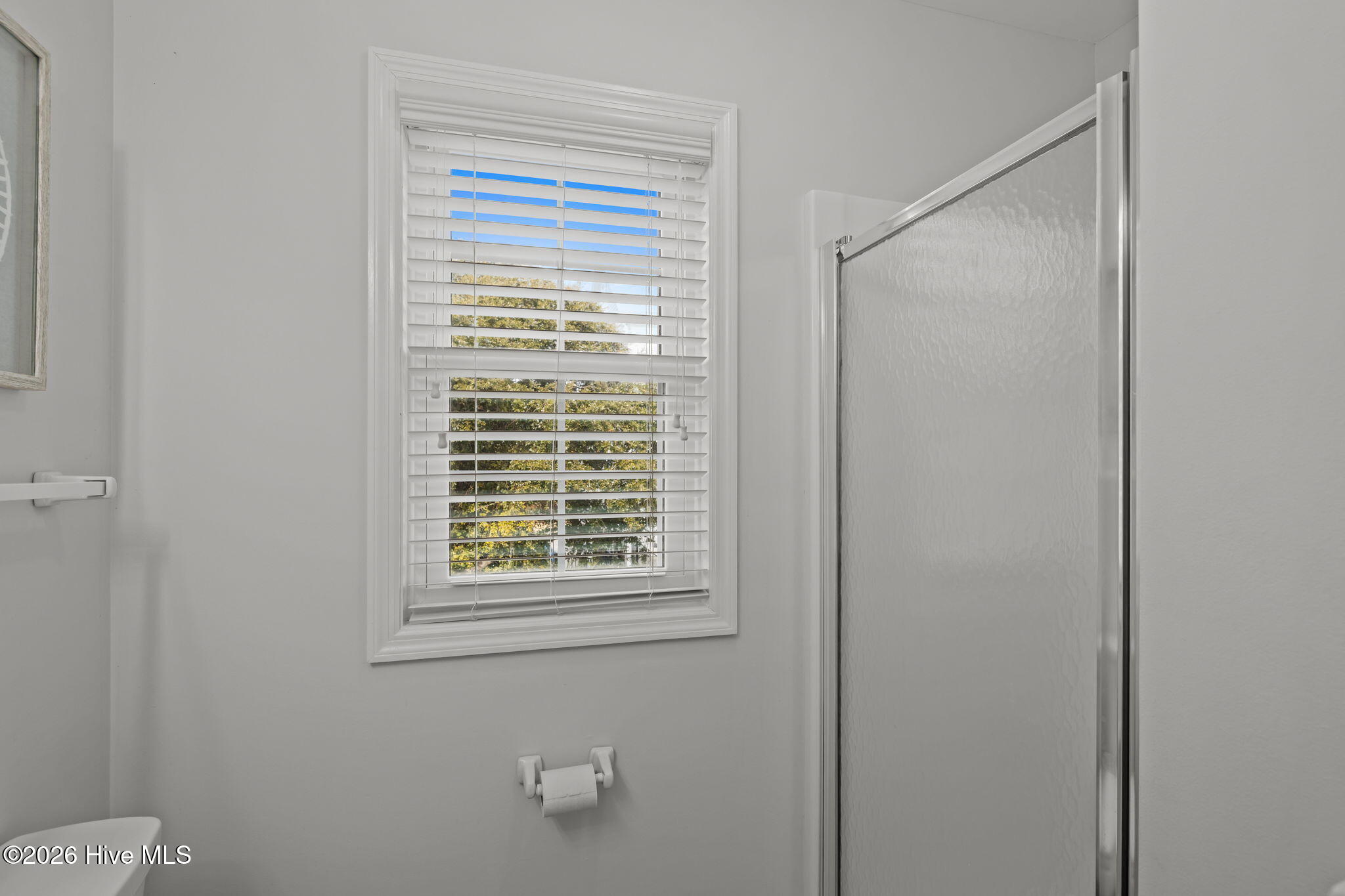 100547357 | Photo 43