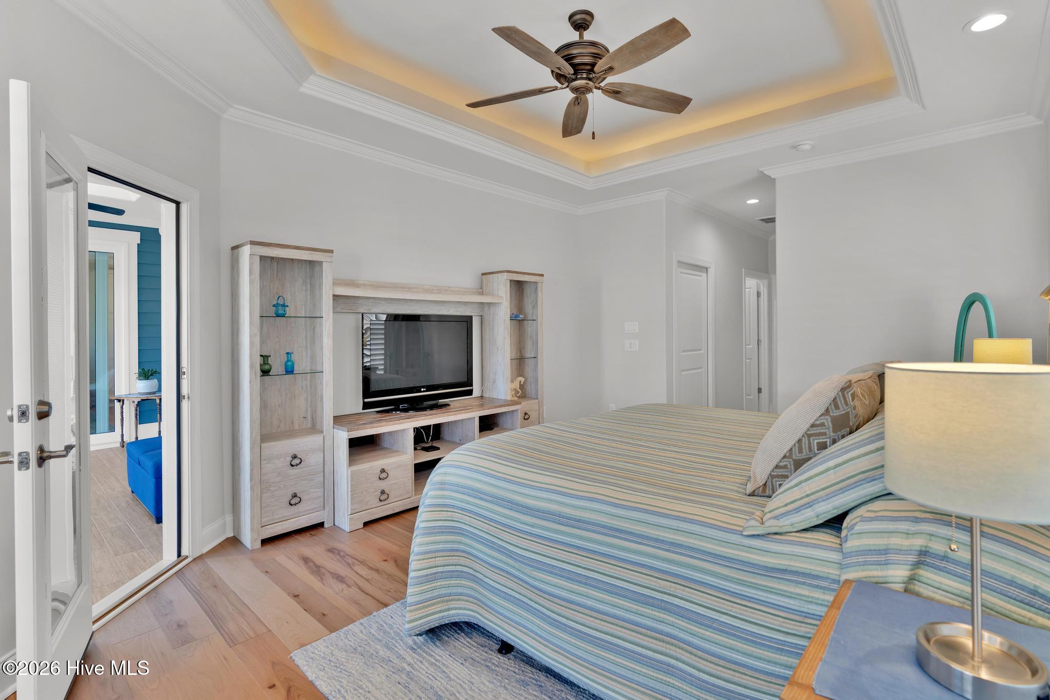 100555109 | Photo 22