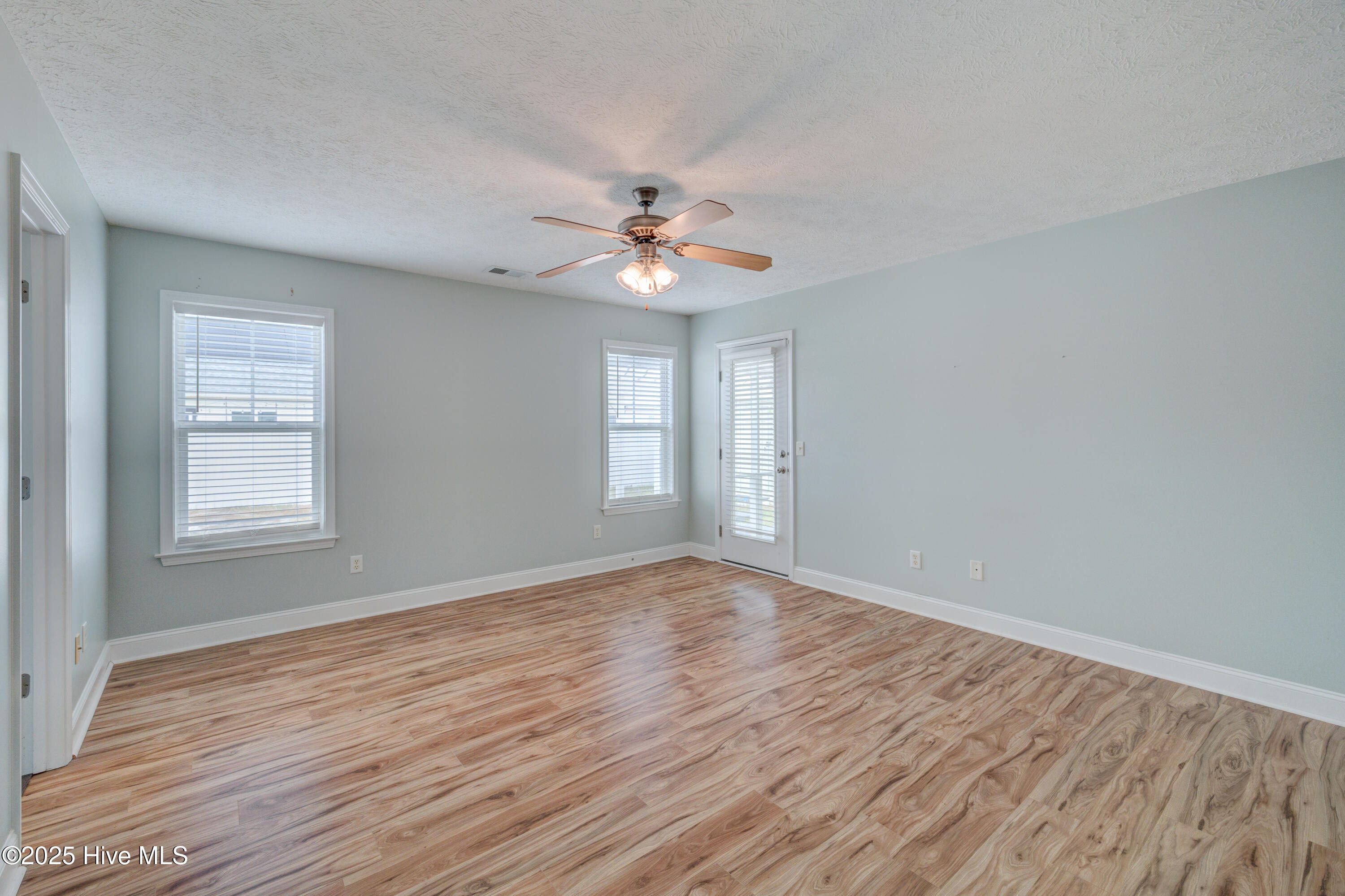 719 Saint Vincent Drive, Wilmington, NC 28412 – photo 17: 719StVincentDrive-36