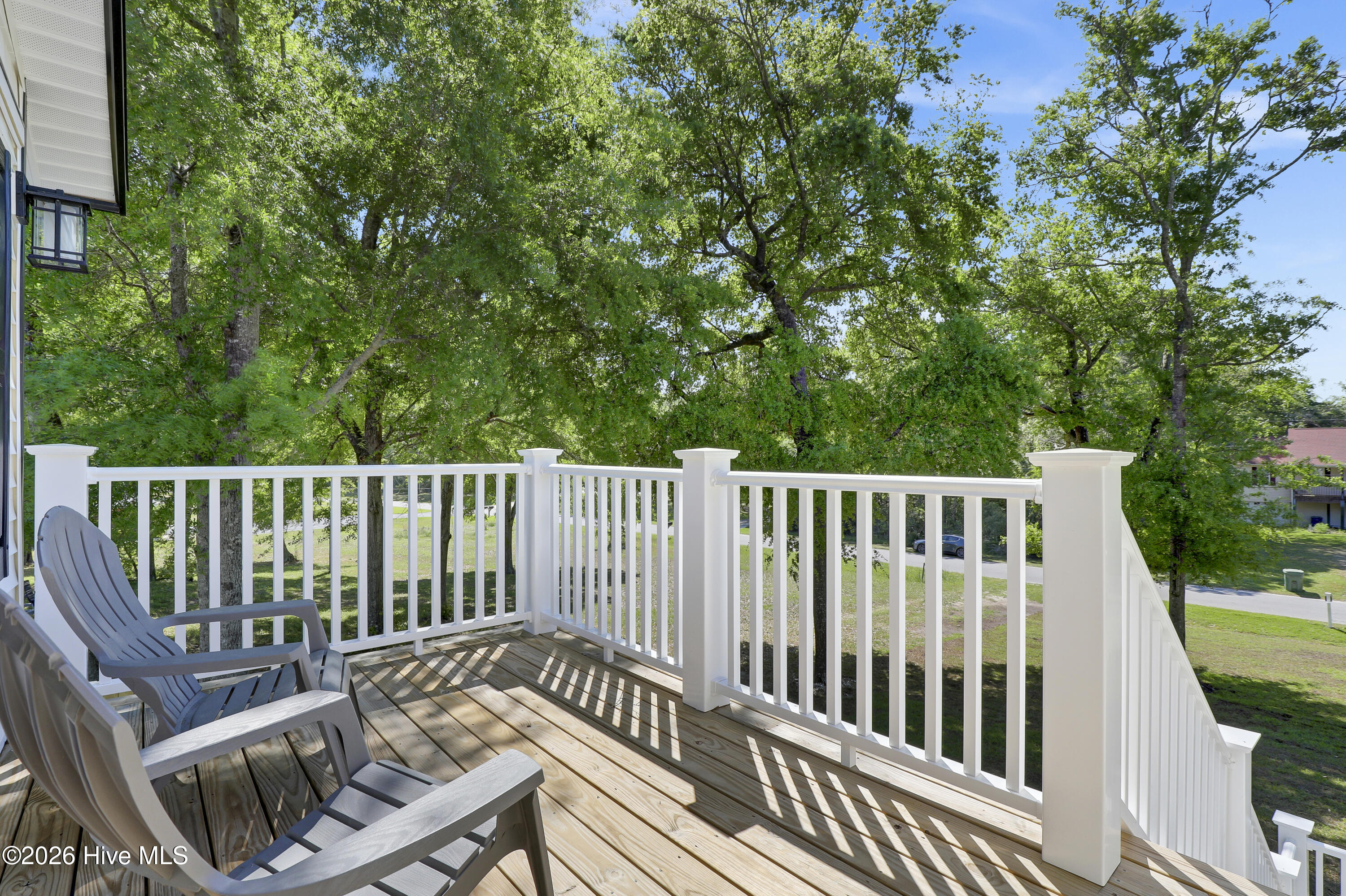 100566573 | Photo 49