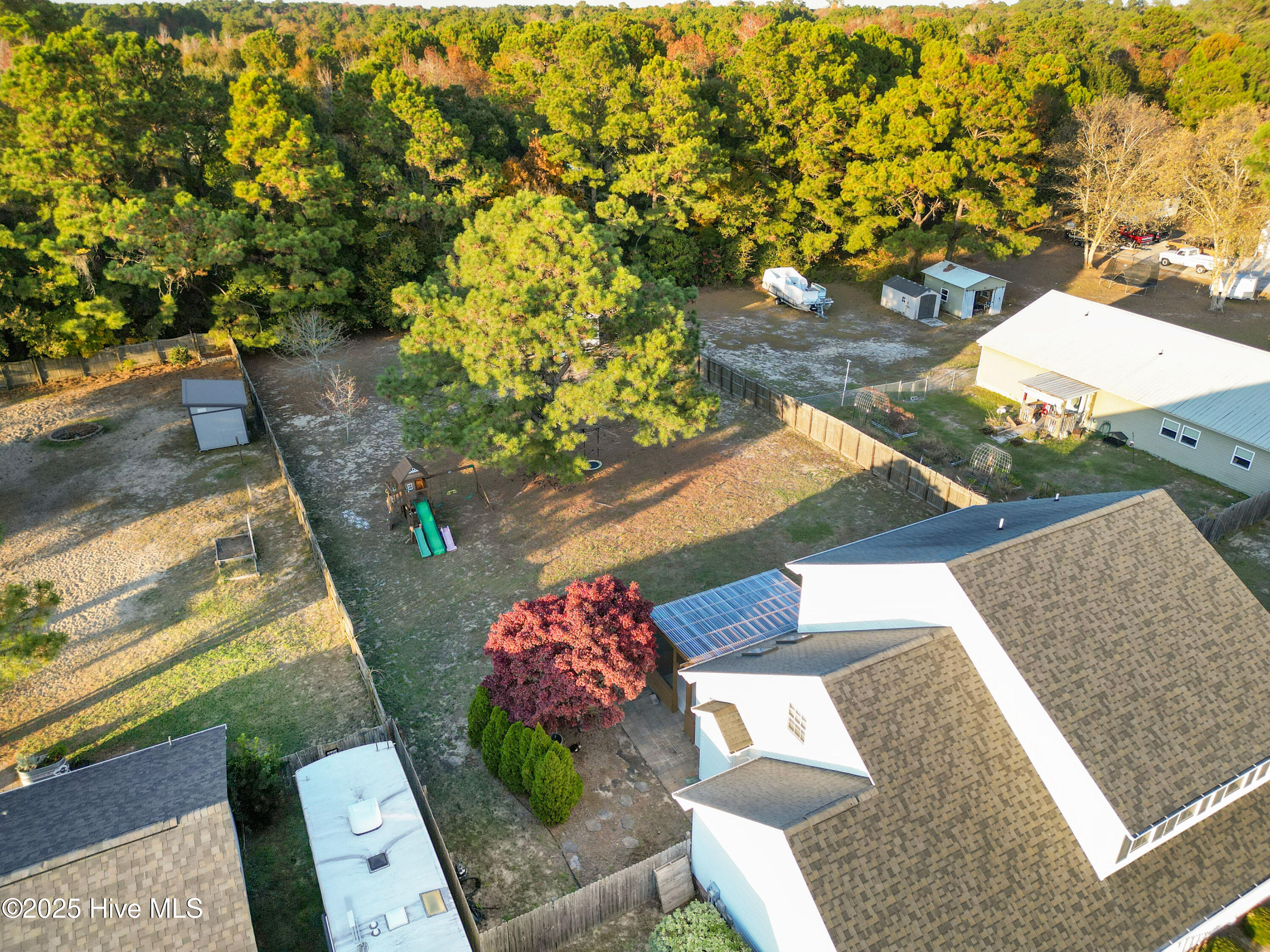 100546645 | Photo 66