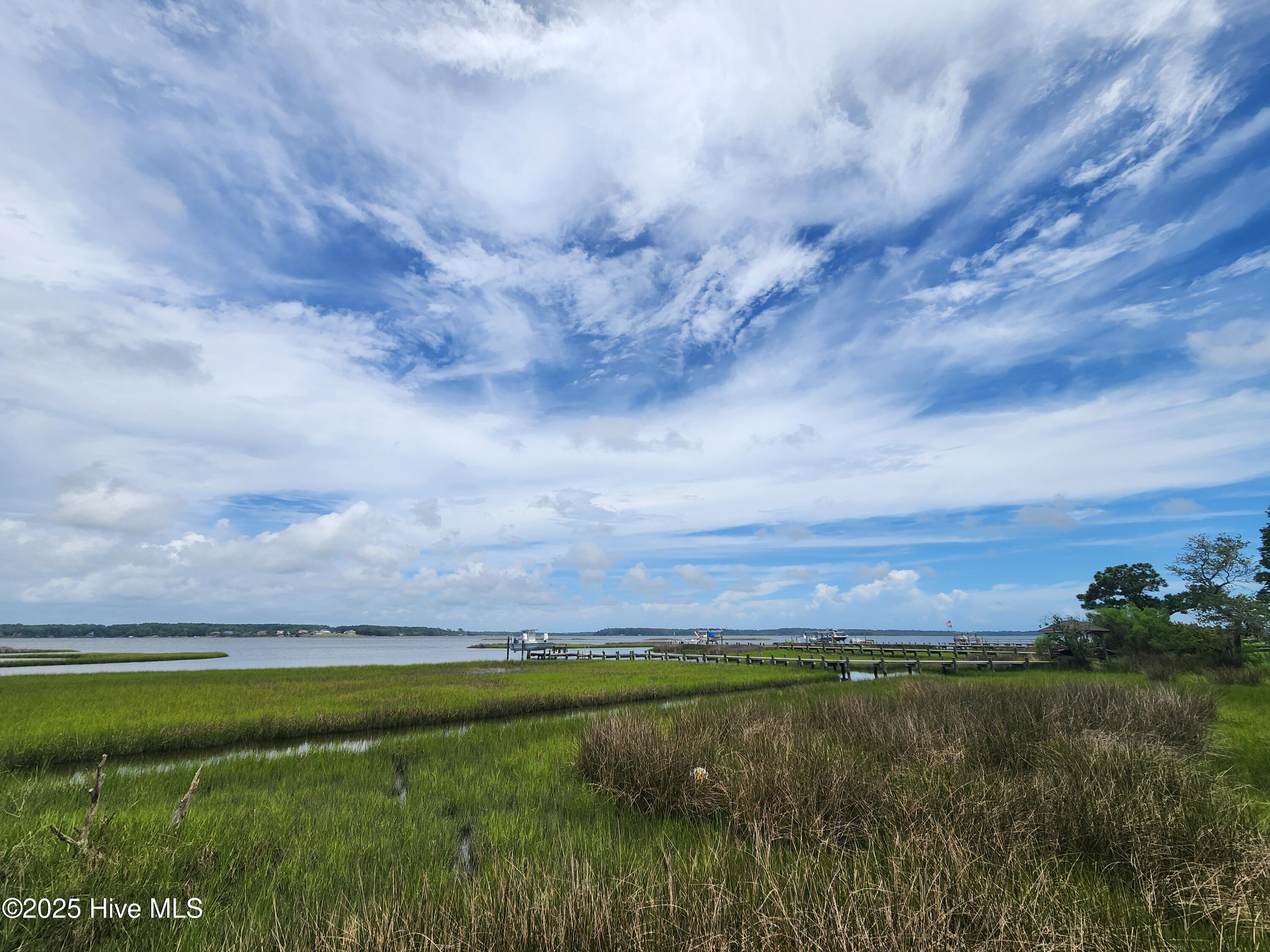 100519518 | Photo 13