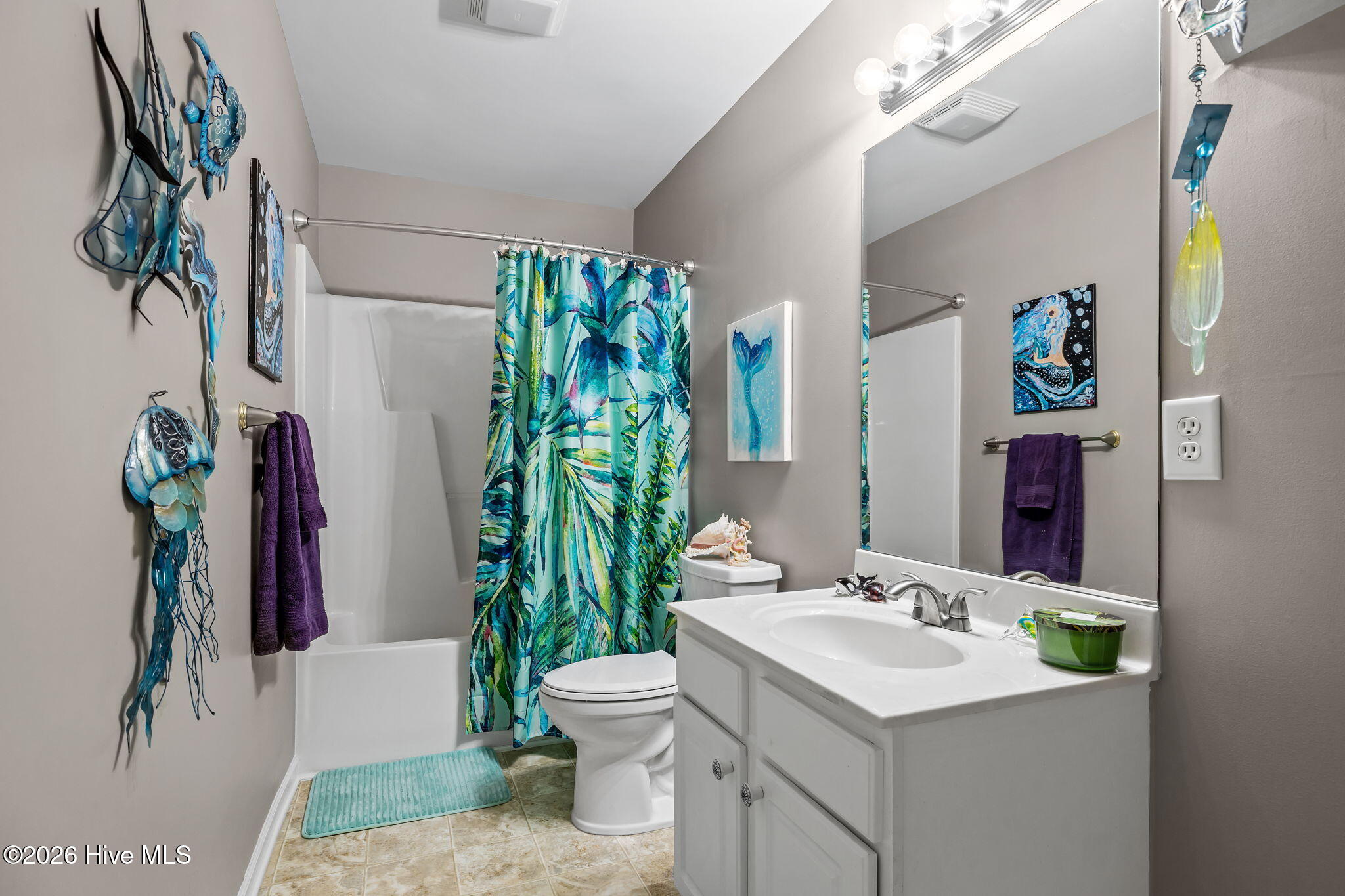 1-2nd floor bathroom