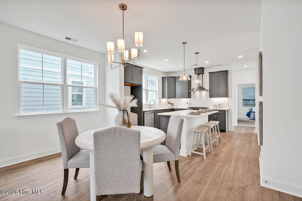 100558697 | Photo 20