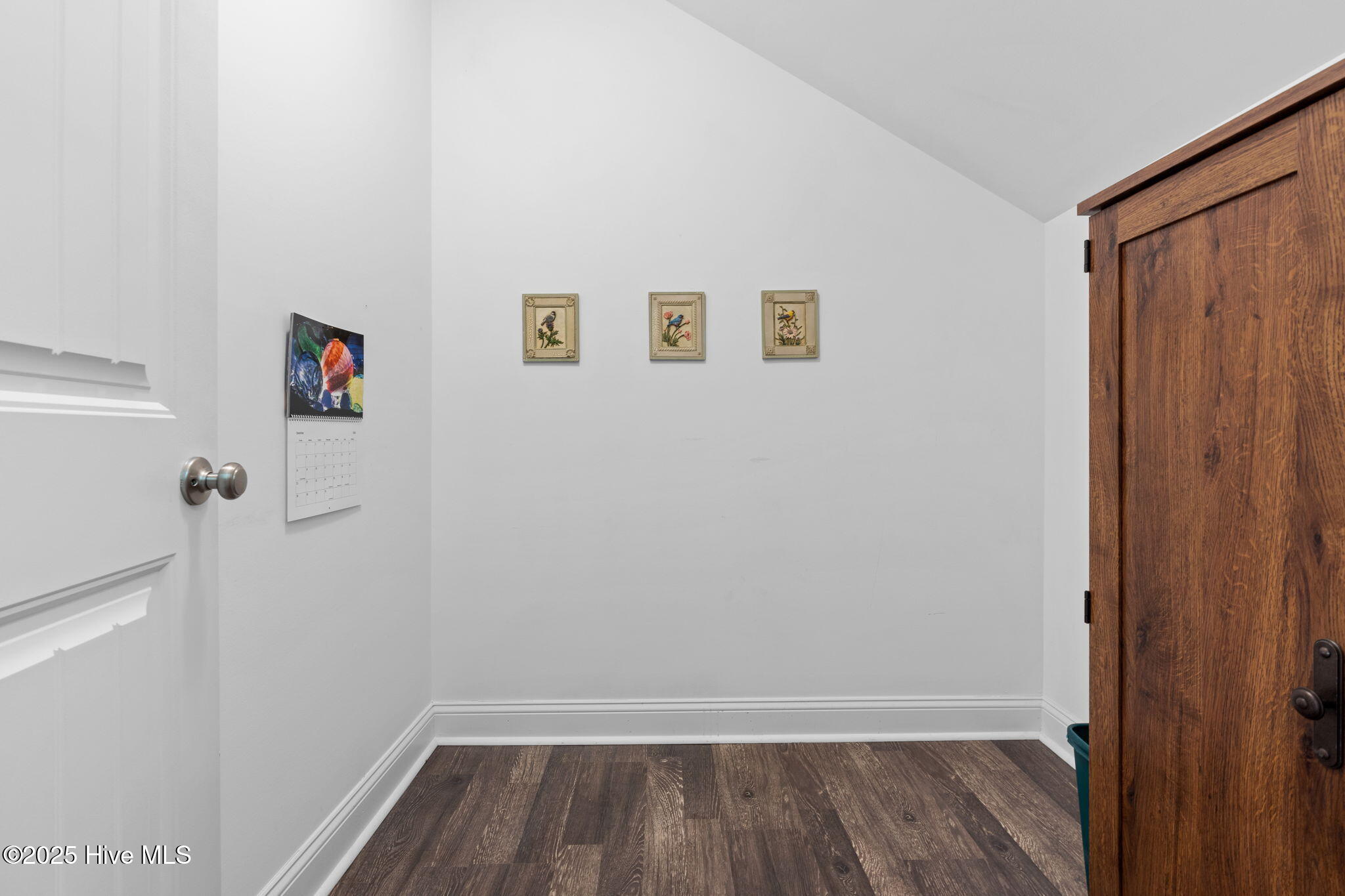 100546939 | Photo 31