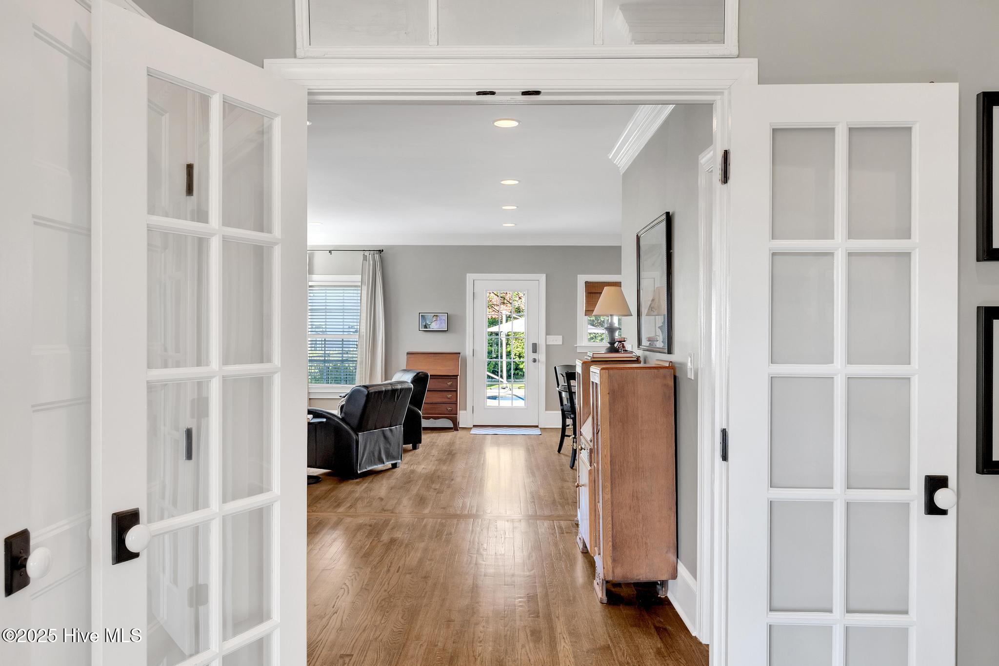 100527249 | Photo 12