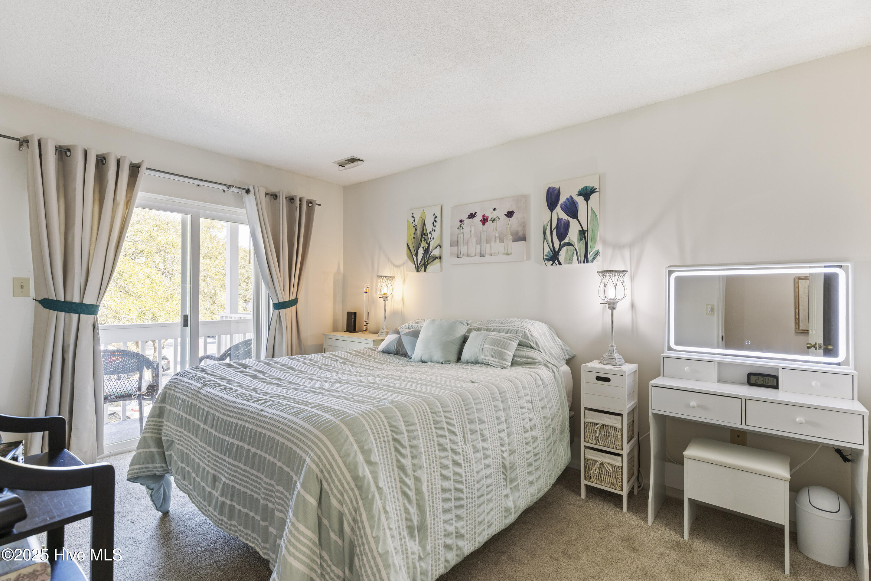 1908 Goose Creek Road SW Unit 1202, Ocean Isle Beach, NC 28469 – photo 8: Primary Bedroom