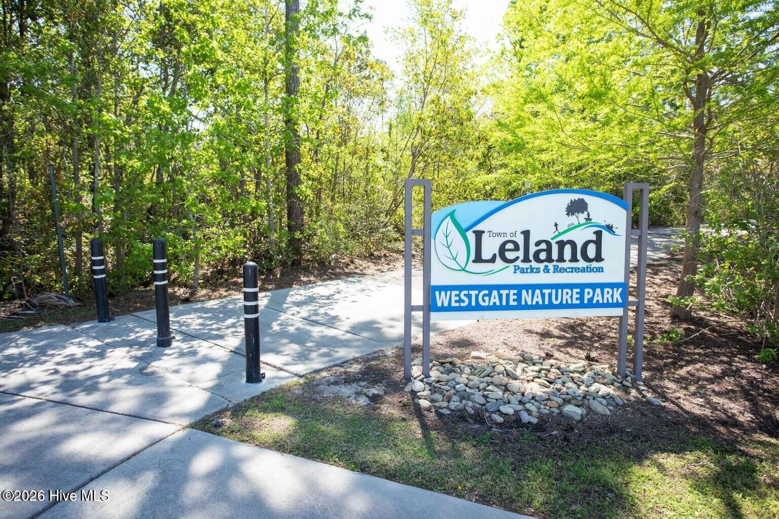 100561960 | Photo 35