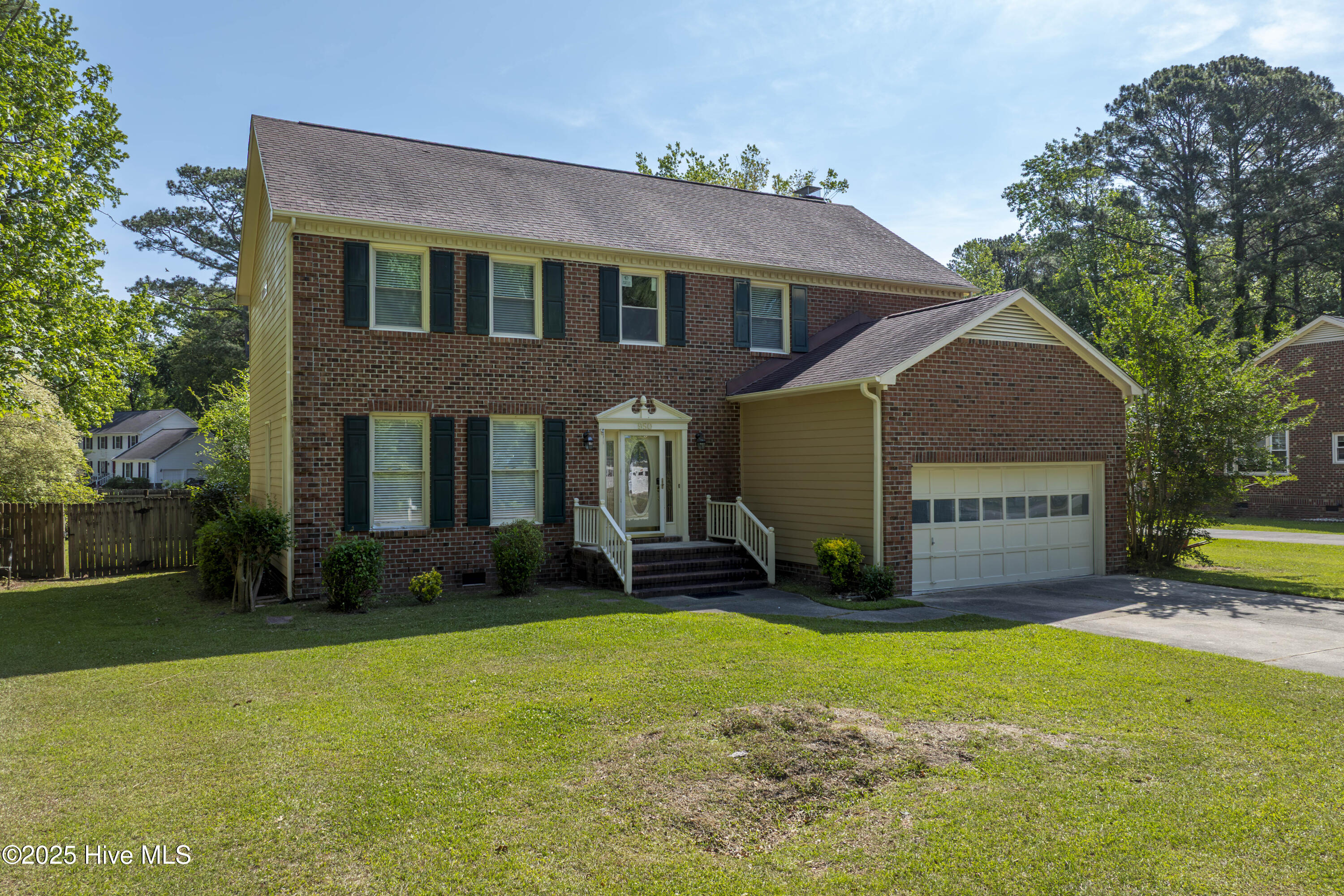 100554842 | Photo 42