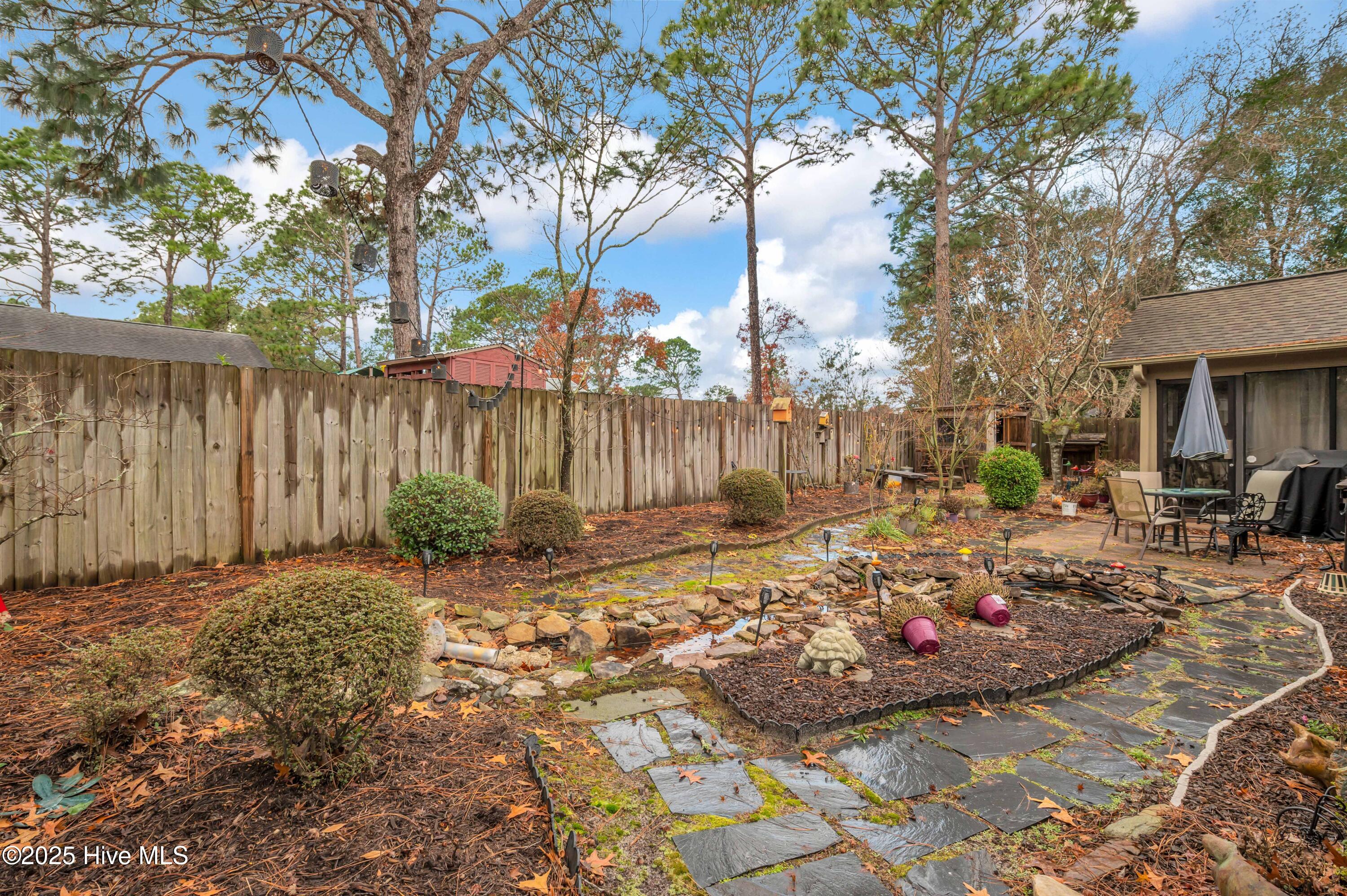 100546330 | Photo 31