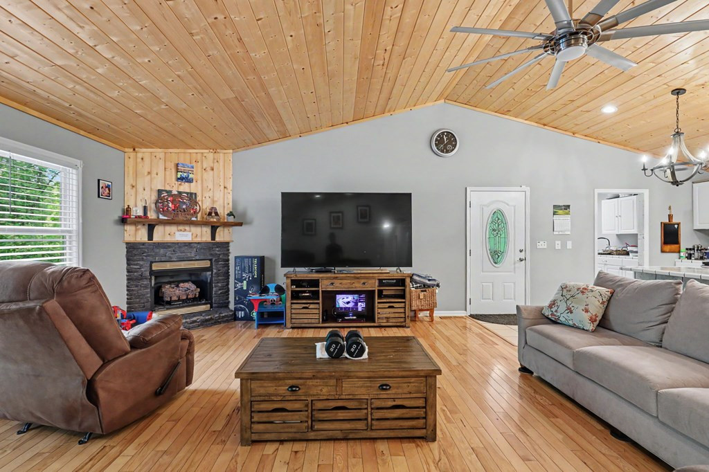 522 Fred Amos Road, Murphy, NC 28906 Listing Photo  43
