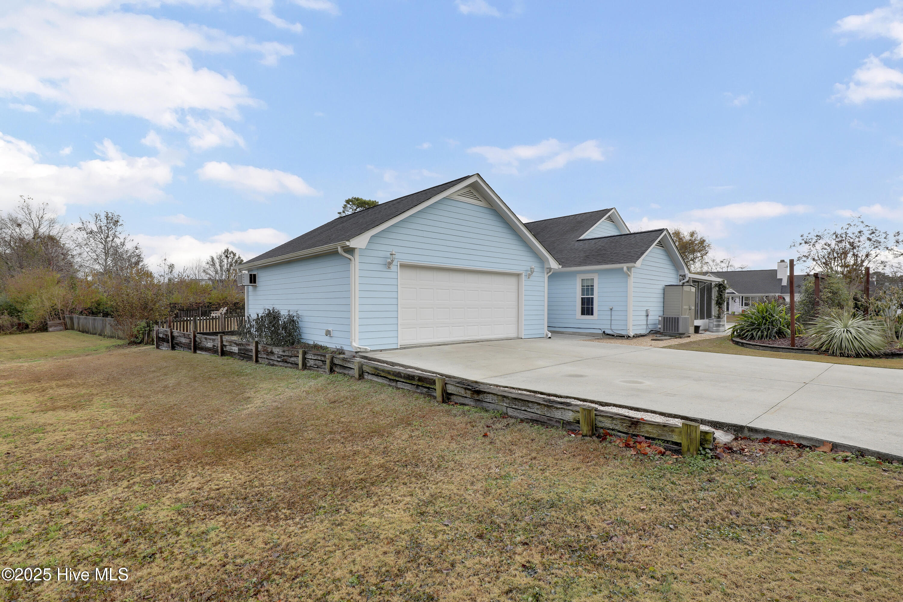 100544168 | Photo 31