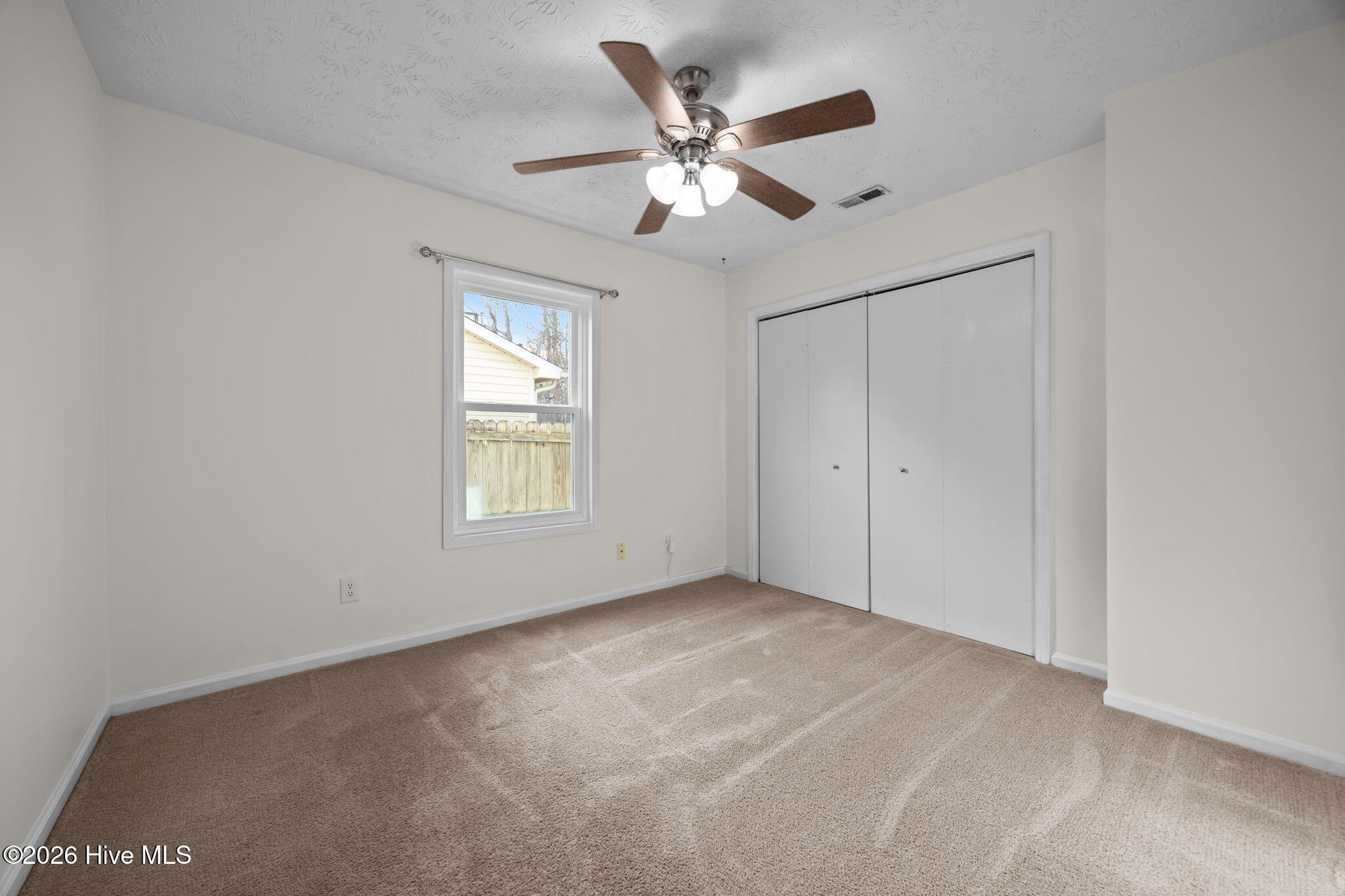 100550938 | Photo 21