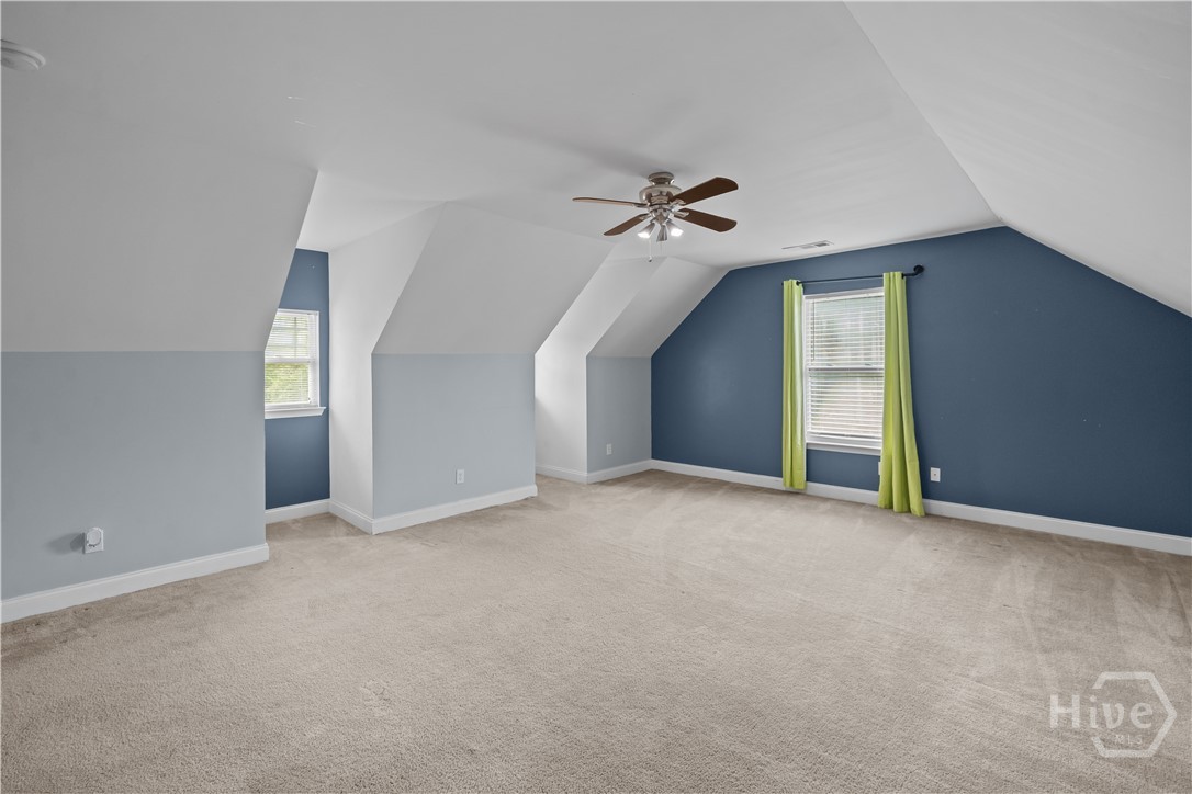 Huge Bonus Room Upstairs