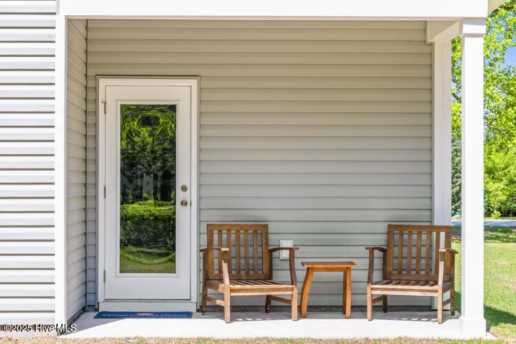 100546537 | Photo 15