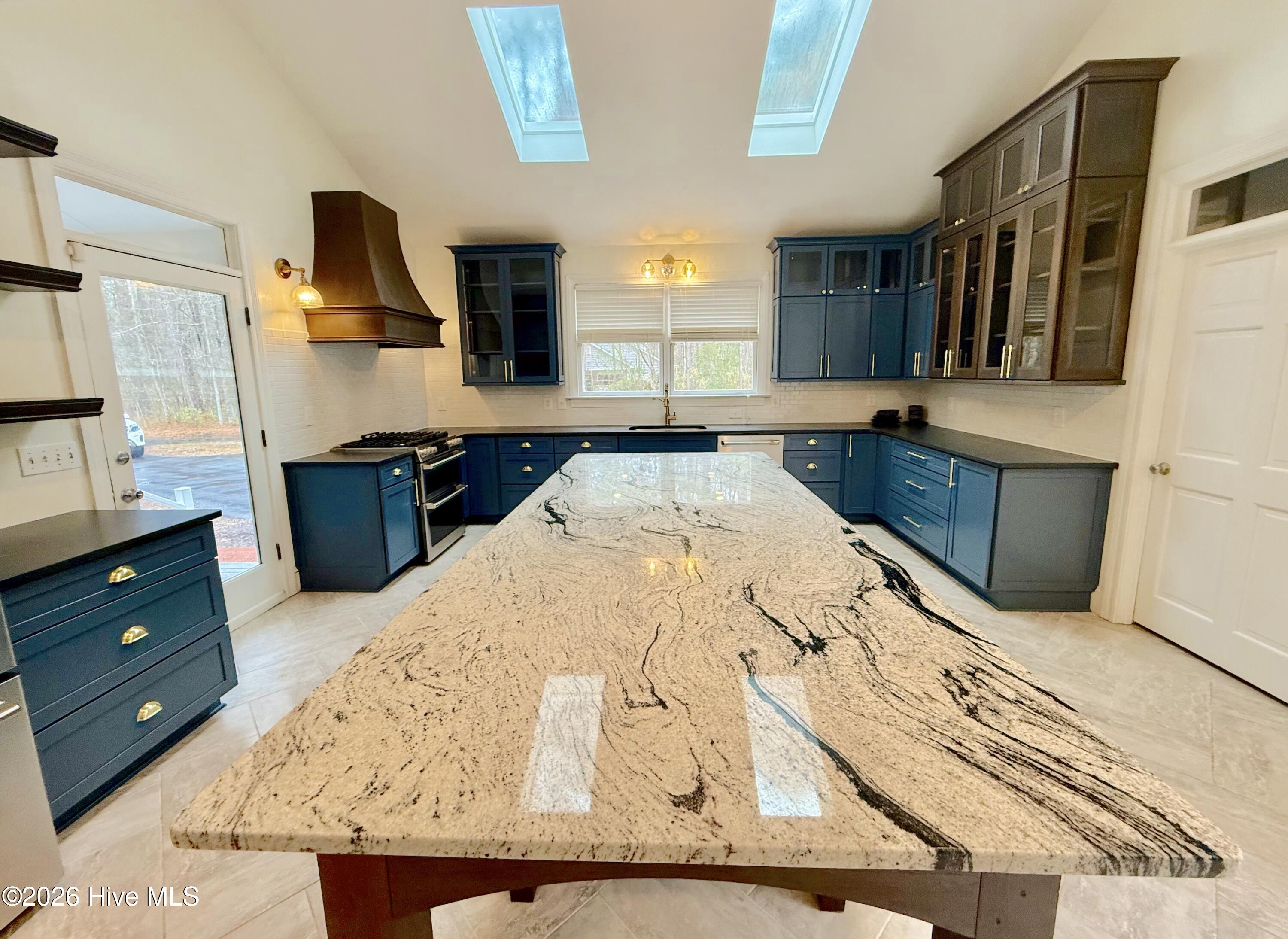 1262 Forest Acres Drive, Greenville, NC, 27834