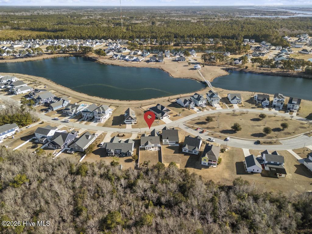 100558898 | Photo 54