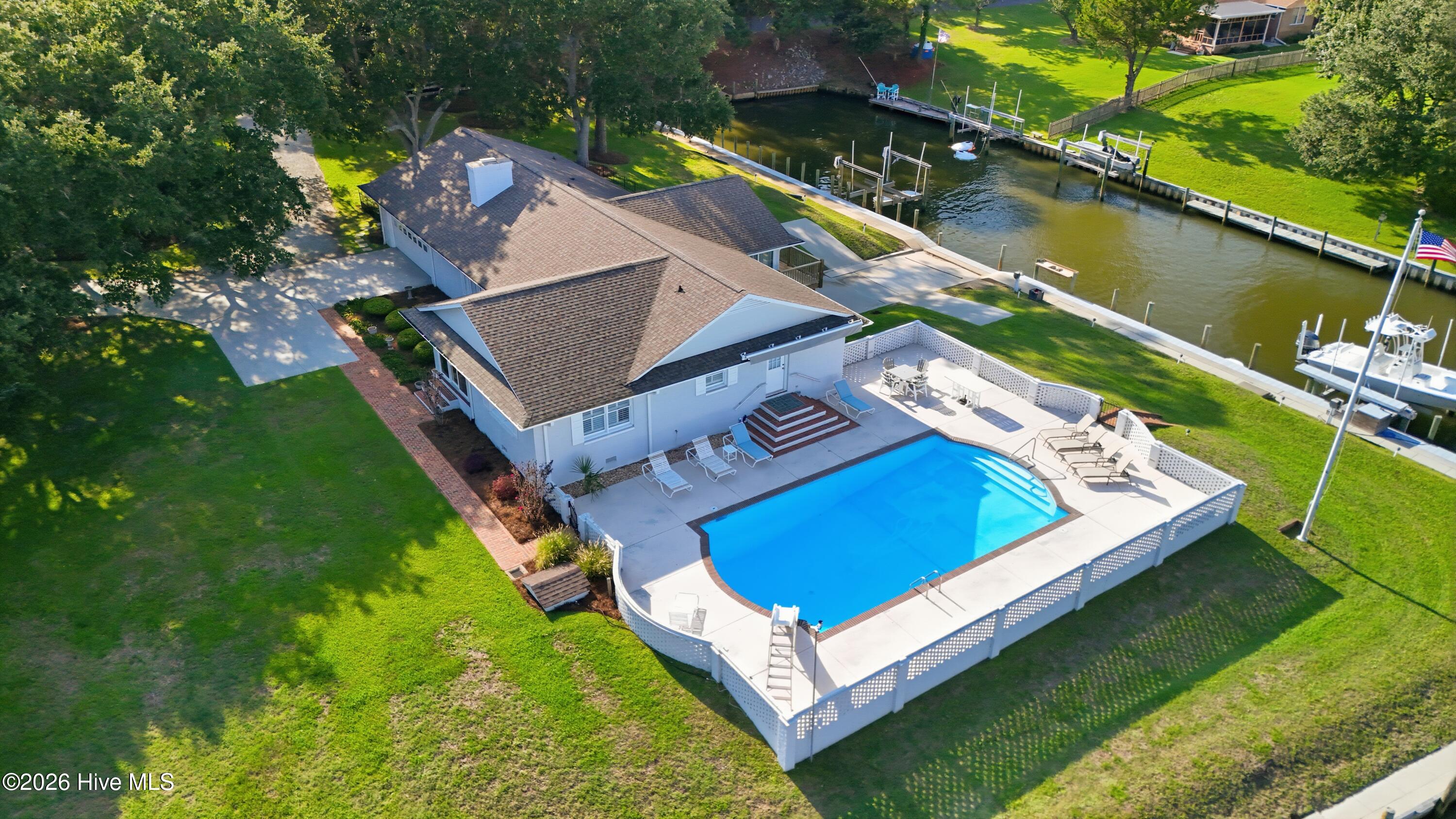 104 Sea Trace Lane,Newport