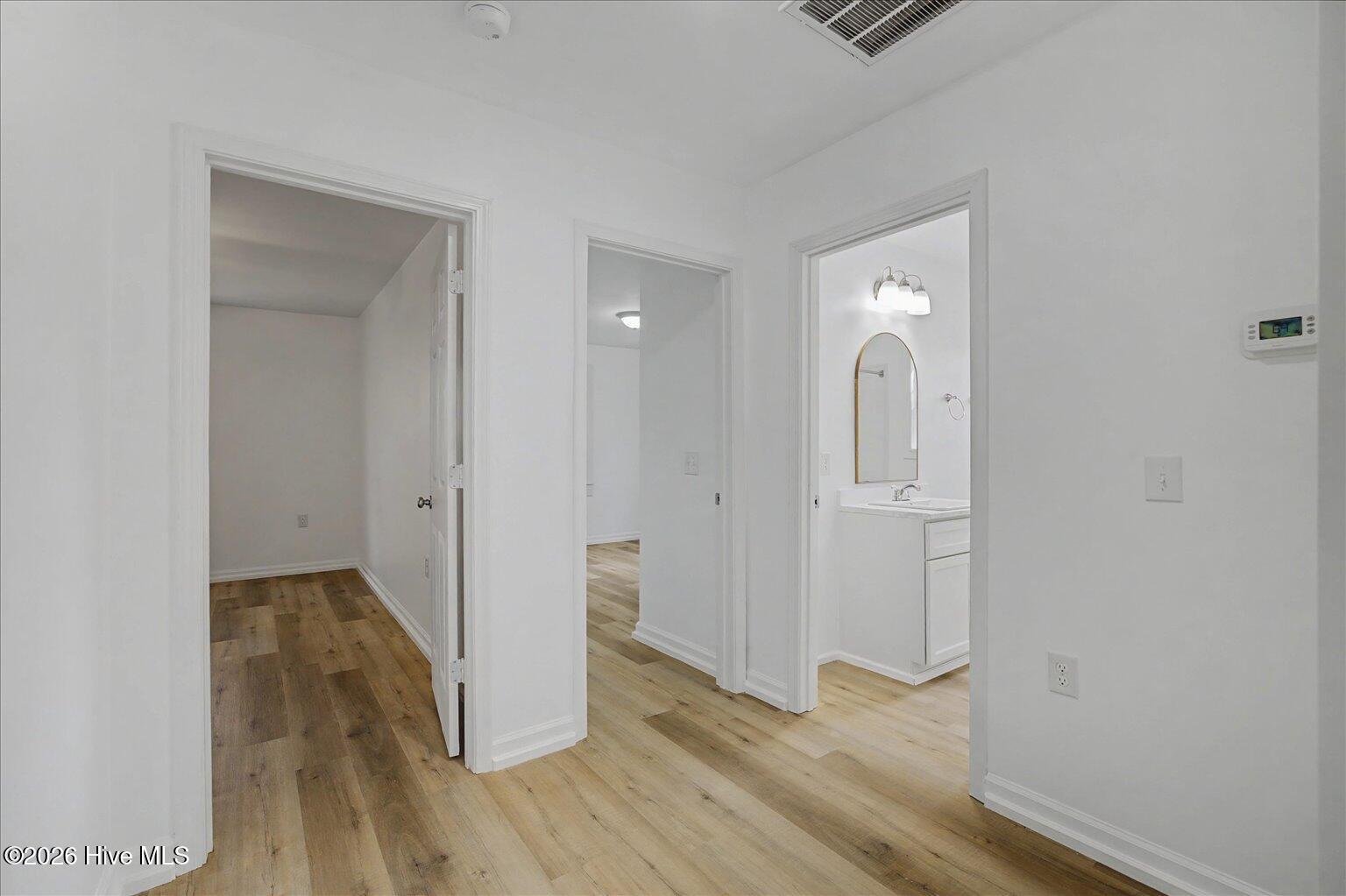 100554181 | Photo 19