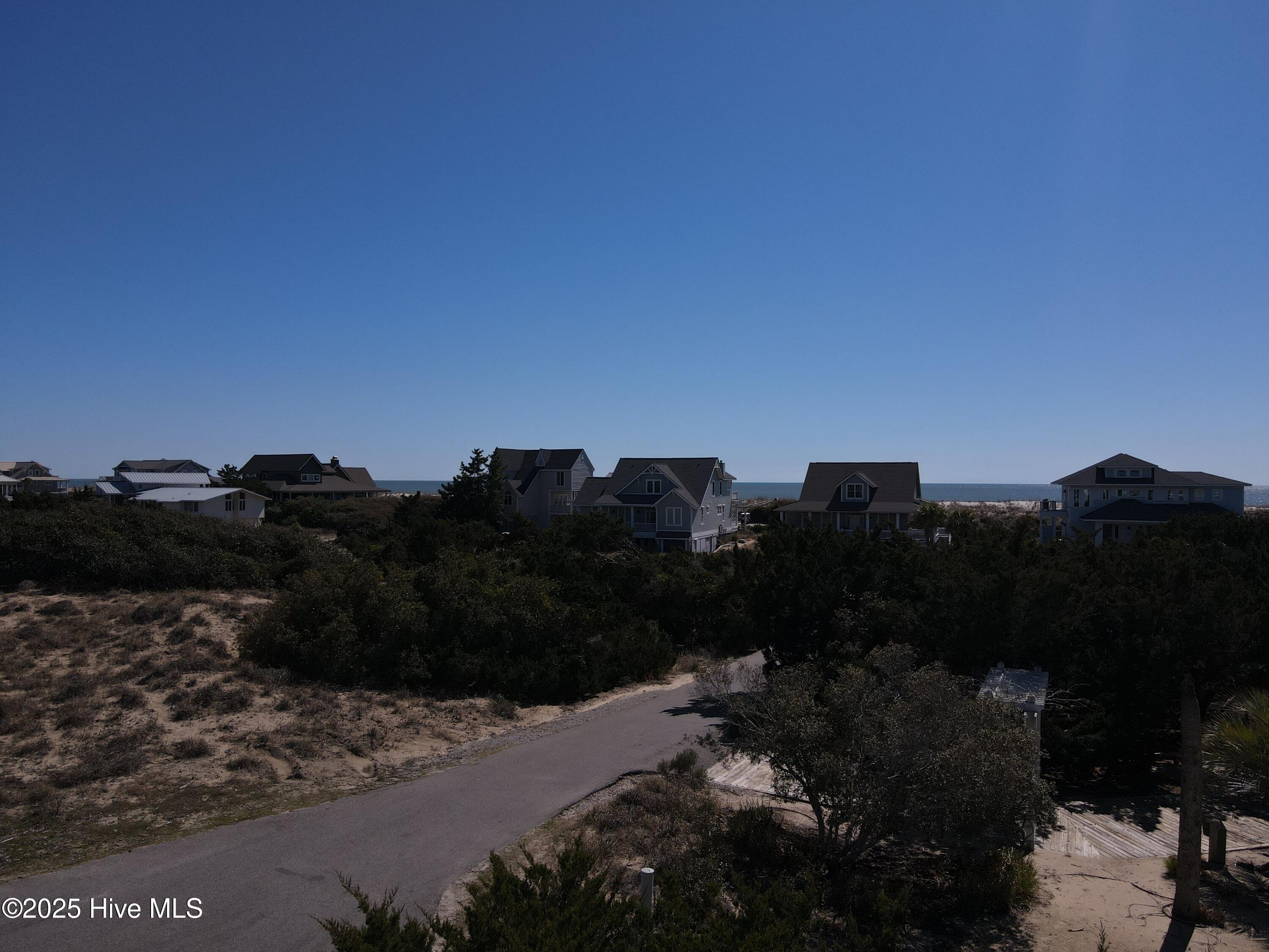 100495888 | Photo 11