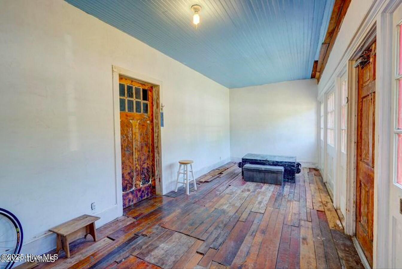 Shirley Johnson - MLS Number: 100490358