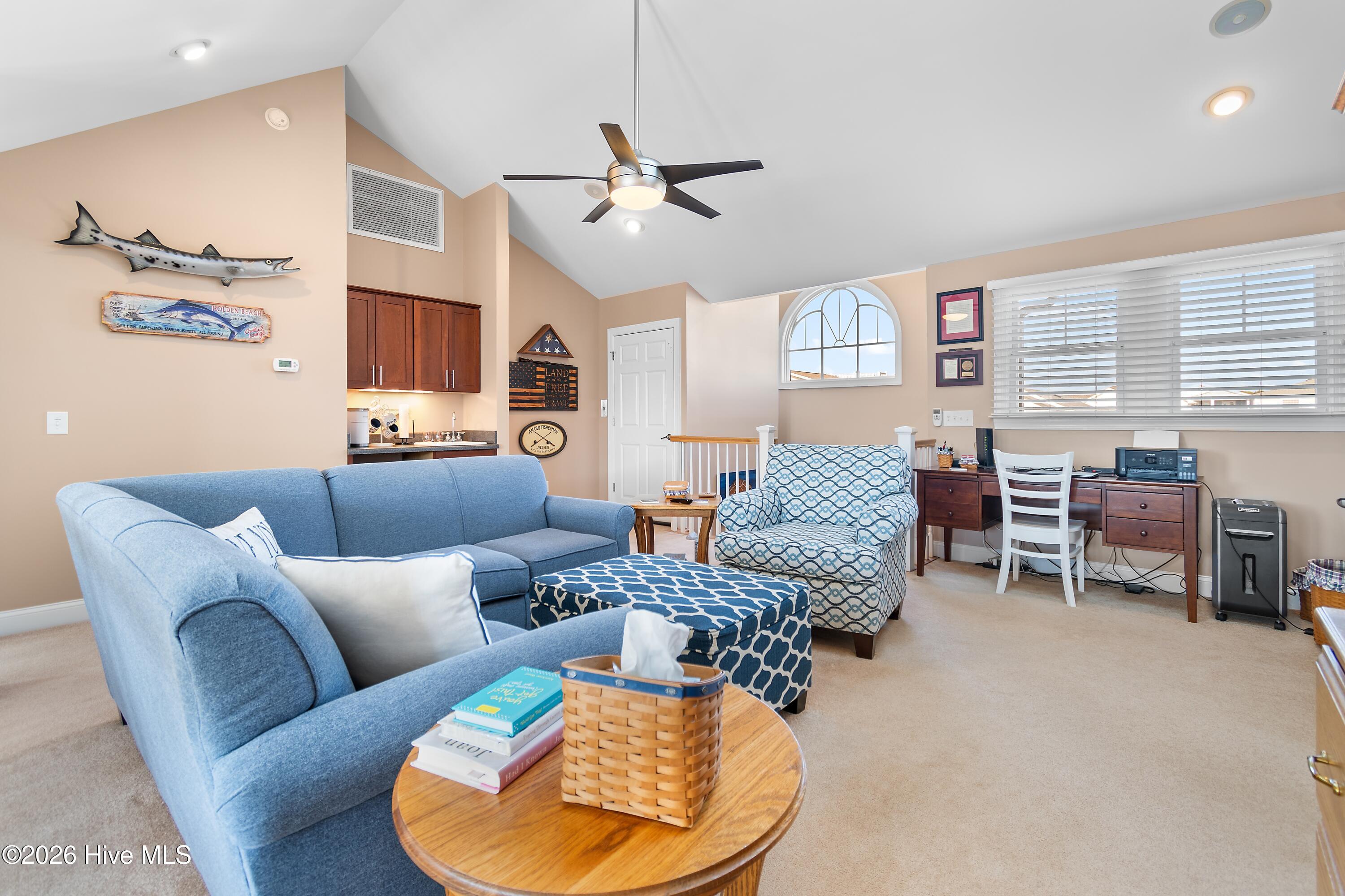 100551150 | Photo 28