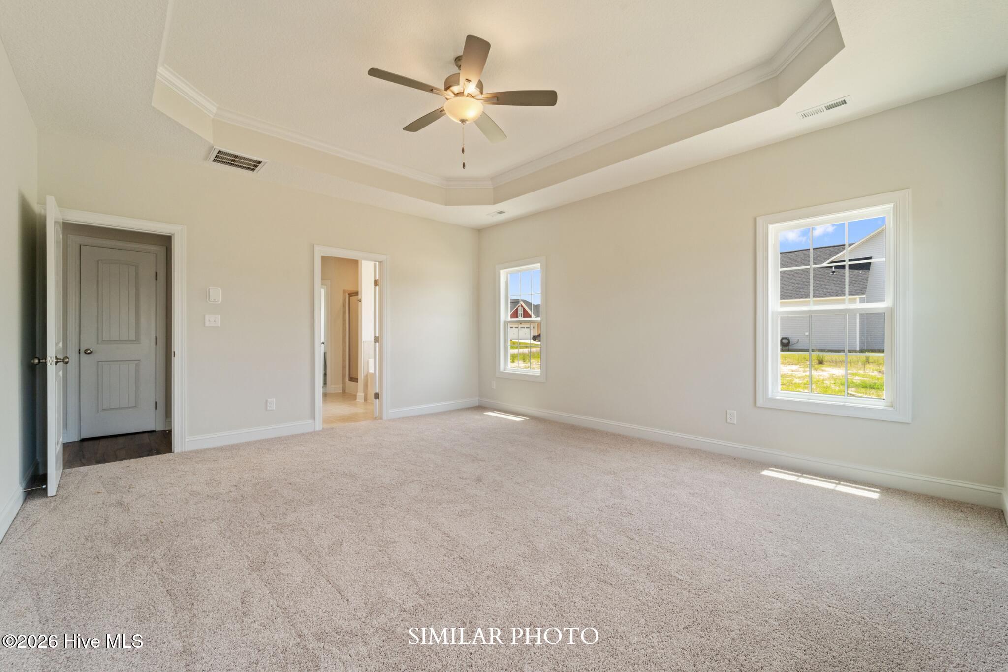 100554415 | Photo 21